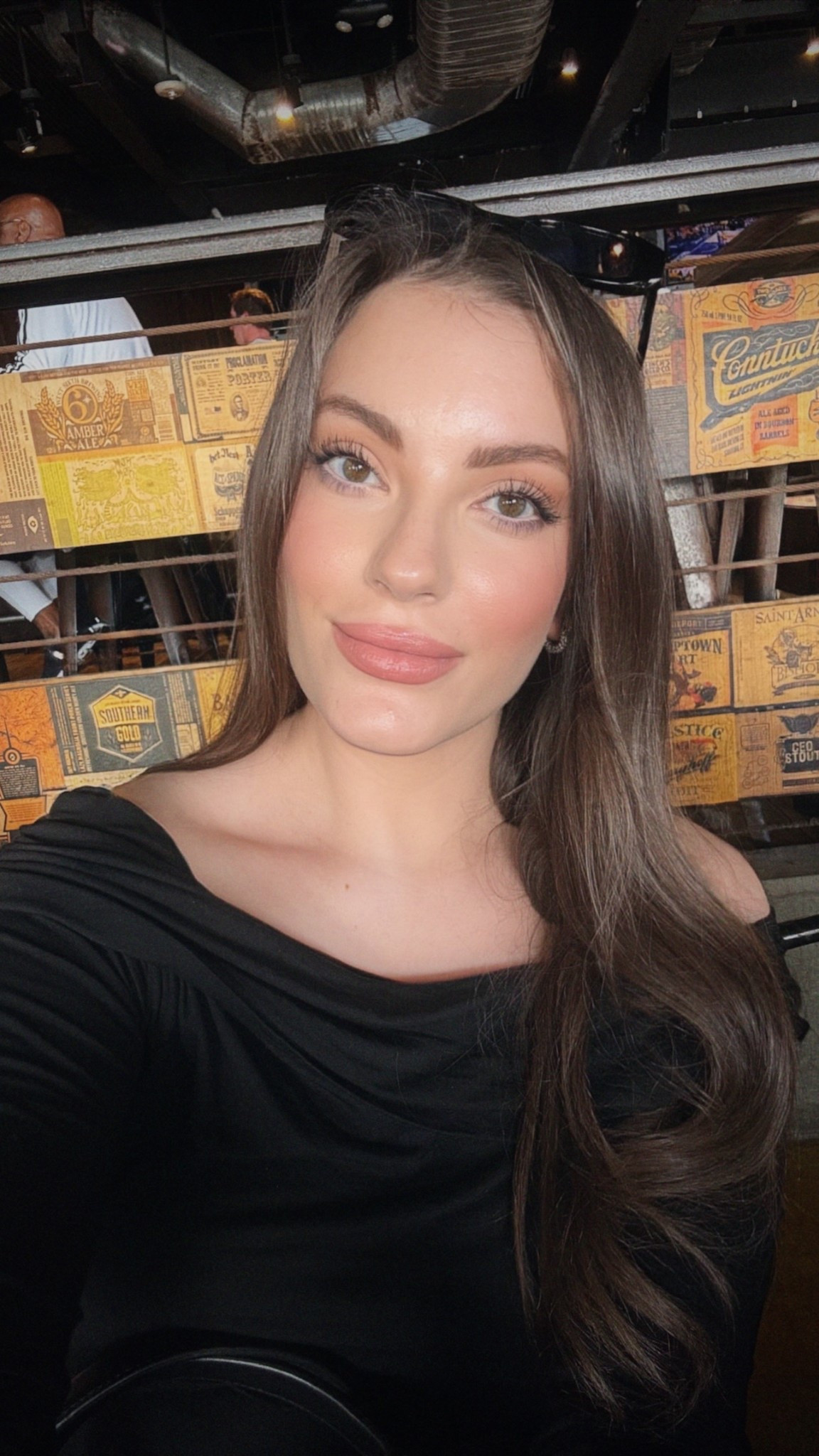 Make up deets tagged below ✨🔗🫶🏼🤍

#LTKStyleTip #LTKBeauty #LTKU