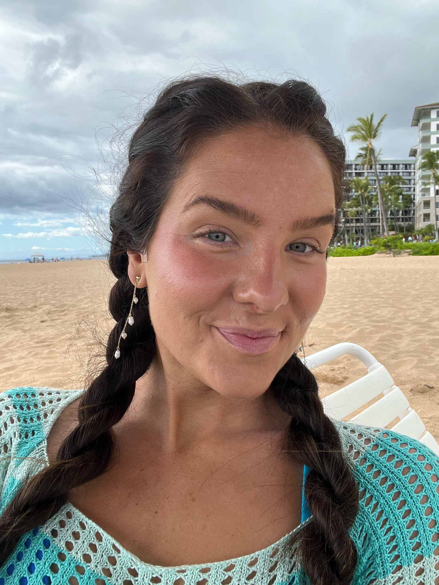 Linking the colorescience tinted sunscreen here! I am wearing the medium shade! 