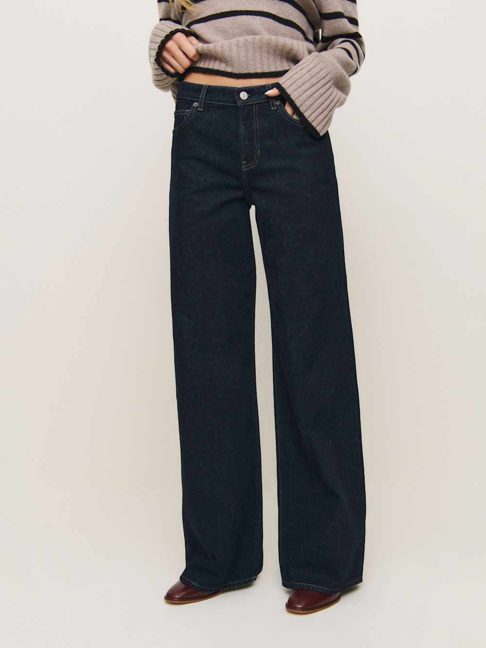 Cary Low Rise Slouchy Wide Leg Jeans | Reformation (Global)