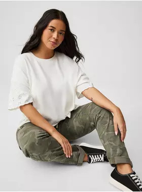 Drop-Shoulder Crew Tee | Torrid (US & Canada)