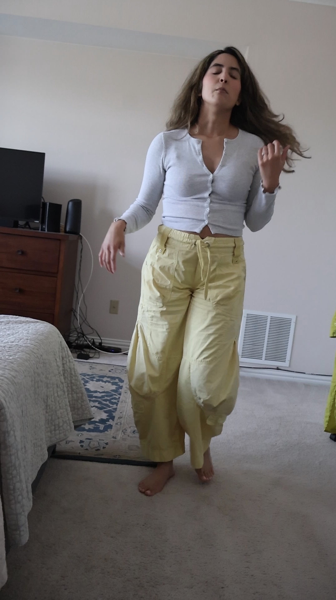 Shop my @freepeople pants they’re selling out really fast 

#LTKTravel #LTKgrwm #LTKootd