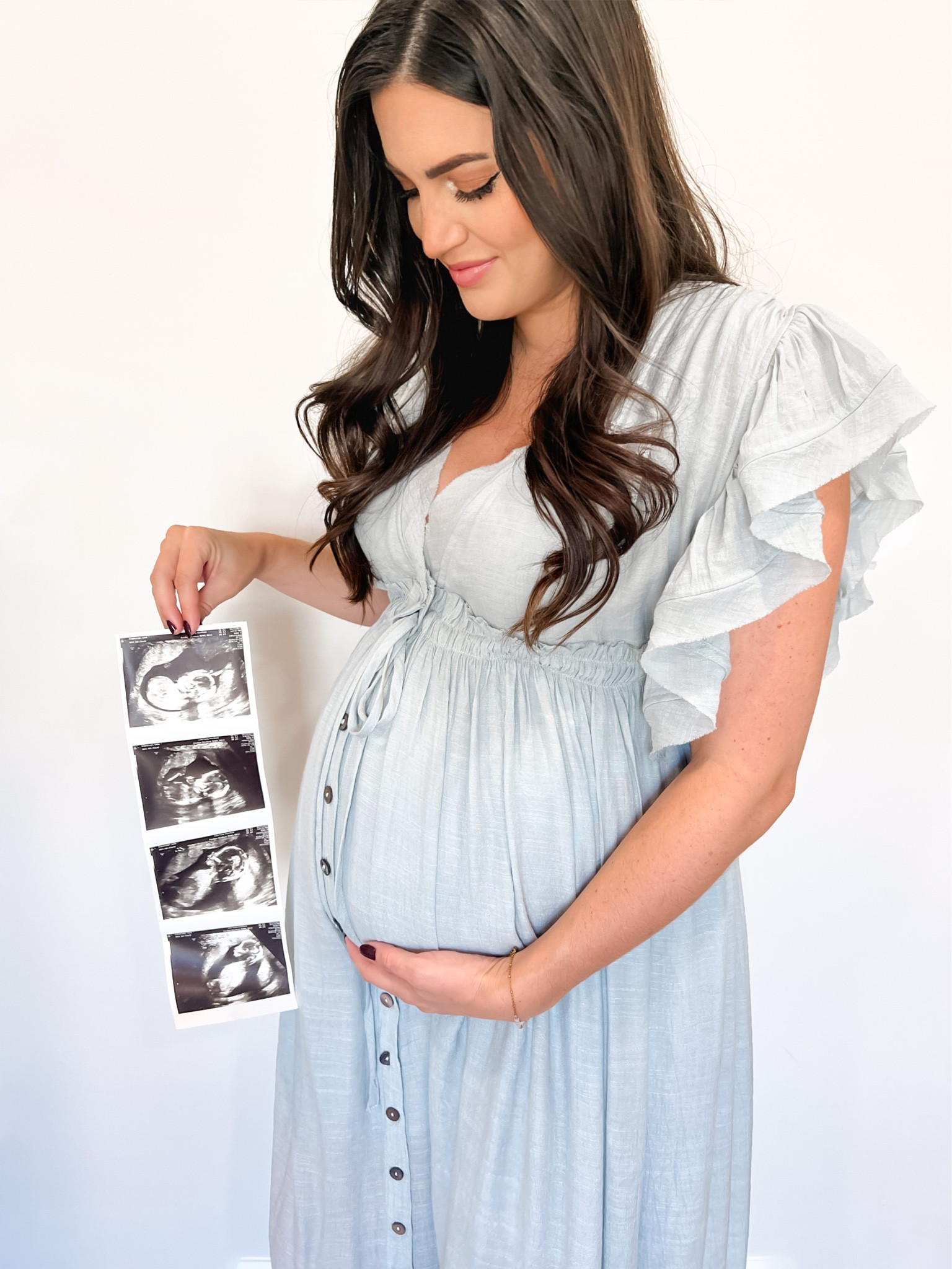 This baby blue dress is so light and would be perfect for a baby shower dress, family photos dress and it is post bump friendly! Size down though!! You can use my code Teacherintulle25 

#LTKfindsunder100 #LTKfamily #LTKbump
