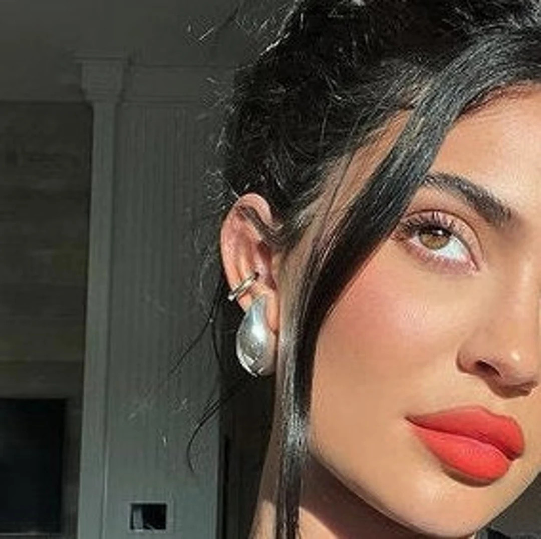 Kylie Jenner Earring, Chunky Gold Dome Drop Earrings, Chunky Silver Hoop, Thick Gold Chunky Hoops... | Etsy (US)