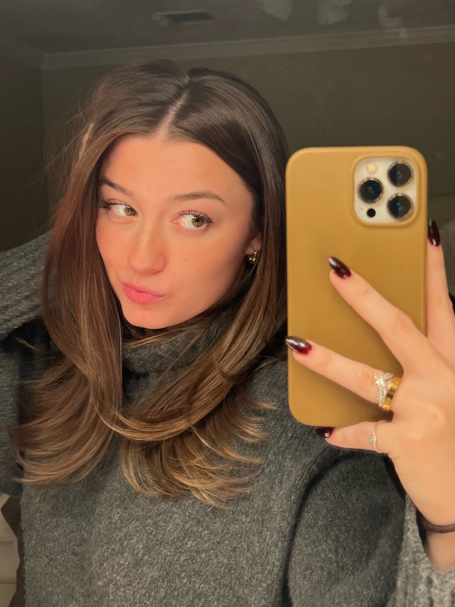 HAIR POST! How I get my hair so rich and shiny AT HOME! 💆🏼‍♀️ 

#LTKStyleTip #LTKGiftGuide #LTKBeauty