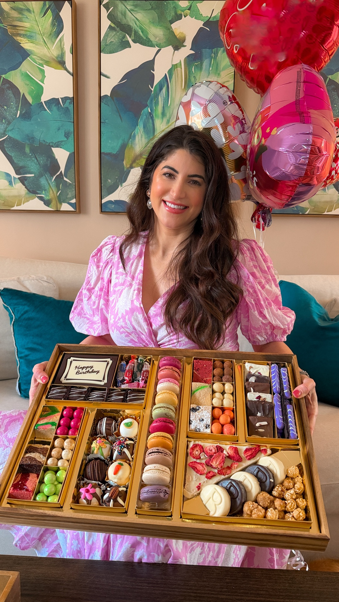 @Boarderie is known for their iconic cheese and charcuterie boards… but this NEW Dessert Board?  🎂✨

They have mastered gourmet gifting in the sweetest way.

- Over 47 artisan desserts — colorful macarons, rich truffles, mini cakes, & chocolate treats — all beautifully arranged.
- Arrives chilled + fully assembled
- Fresh, premium, and completely stress-free
- Available in 3 different sizes!✨

Schedule delivery up to 365 days in advance or choose next-day delivery so it arrives exactly when you need it.

If someone you love has a birthday coming up and you want something thoughtful, impressive, and effortless — this is it. 🎁

#Boarderie #BirthdayGifting #DessertBoard #LuxuryGifting #HostessInspo #CelebrationReady