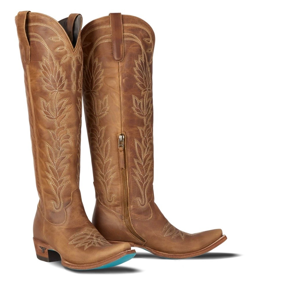 My newest pair of cowgirl boots from Lane boots you can use KIERSTEN10 tp save 10% off too! Perfect for festival season , country concert season , rodeo nashville 

#LTKWorkwear #LTKootd #LTKFestival