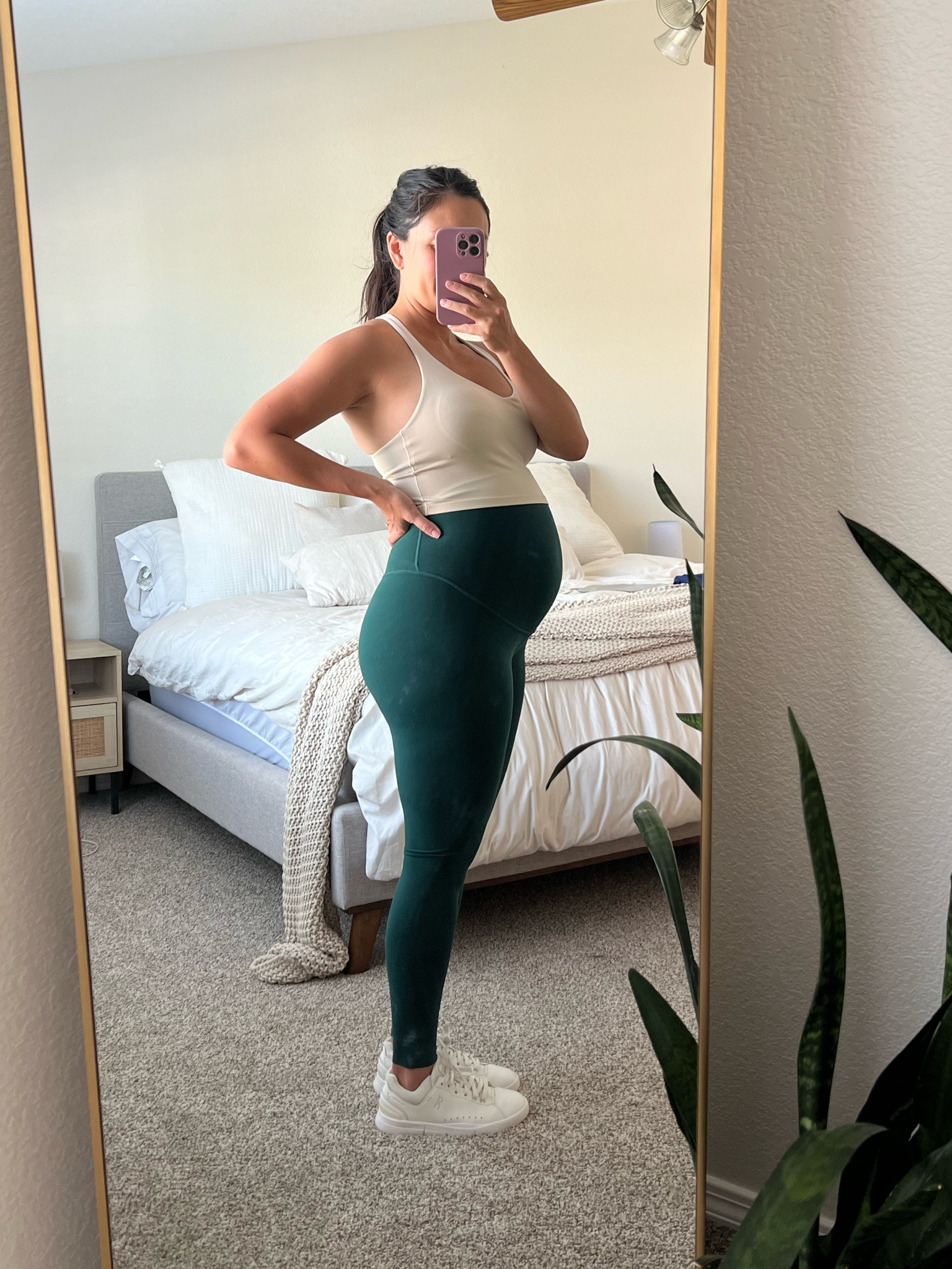 Maternity fitness leggings. Workout leggings. Postpartum leggings. Vitality. 

#LTKStyleTip #LTKBump #LTKFitness