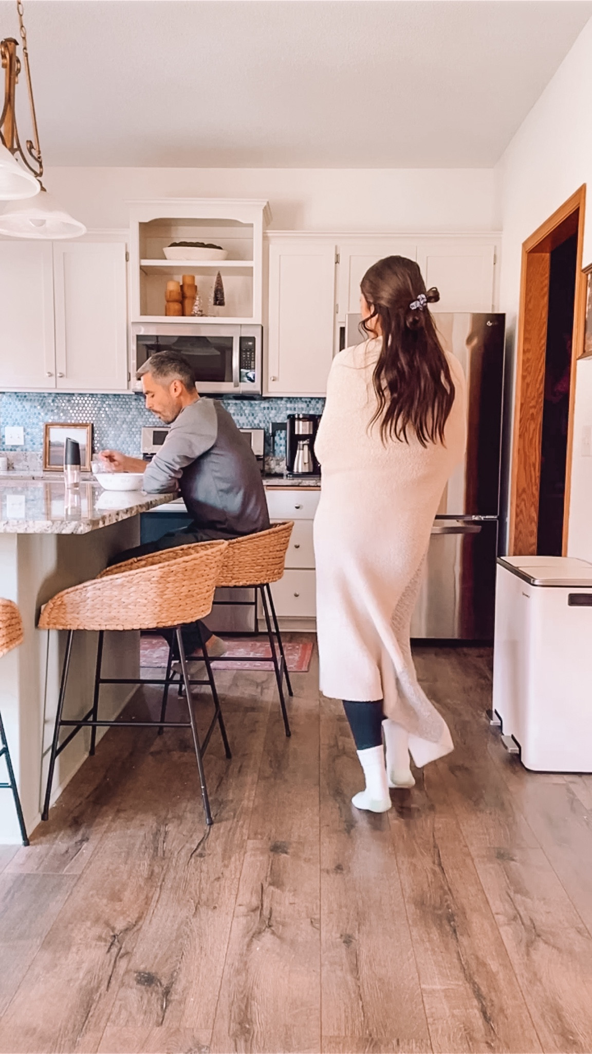 Kitchen decor from todays Reel!

Target bar stools, barstools 
Dual trash can, amazon find 
Kitchen trash can 
Kitchen rug
Barefoot dreams blanket 

#LTKhome #LTKfindsunder100
