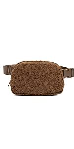 Amazon.com | Sherpa Belt Bag Winter Fashion Waist Packs Fleece Belt Bag for Women Adjustable Stra... | Amazon (US)