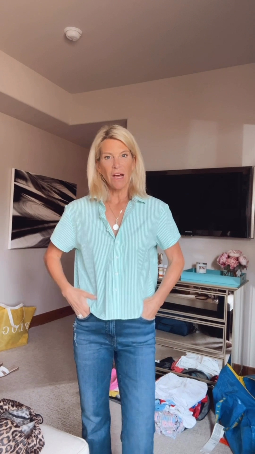 Green and white stripes with dark cropped flare jeans and jelly flats 🩵

#LTKdayinmylife #LTKootd #LTKOver40

#LTKOver40 #LTKootd