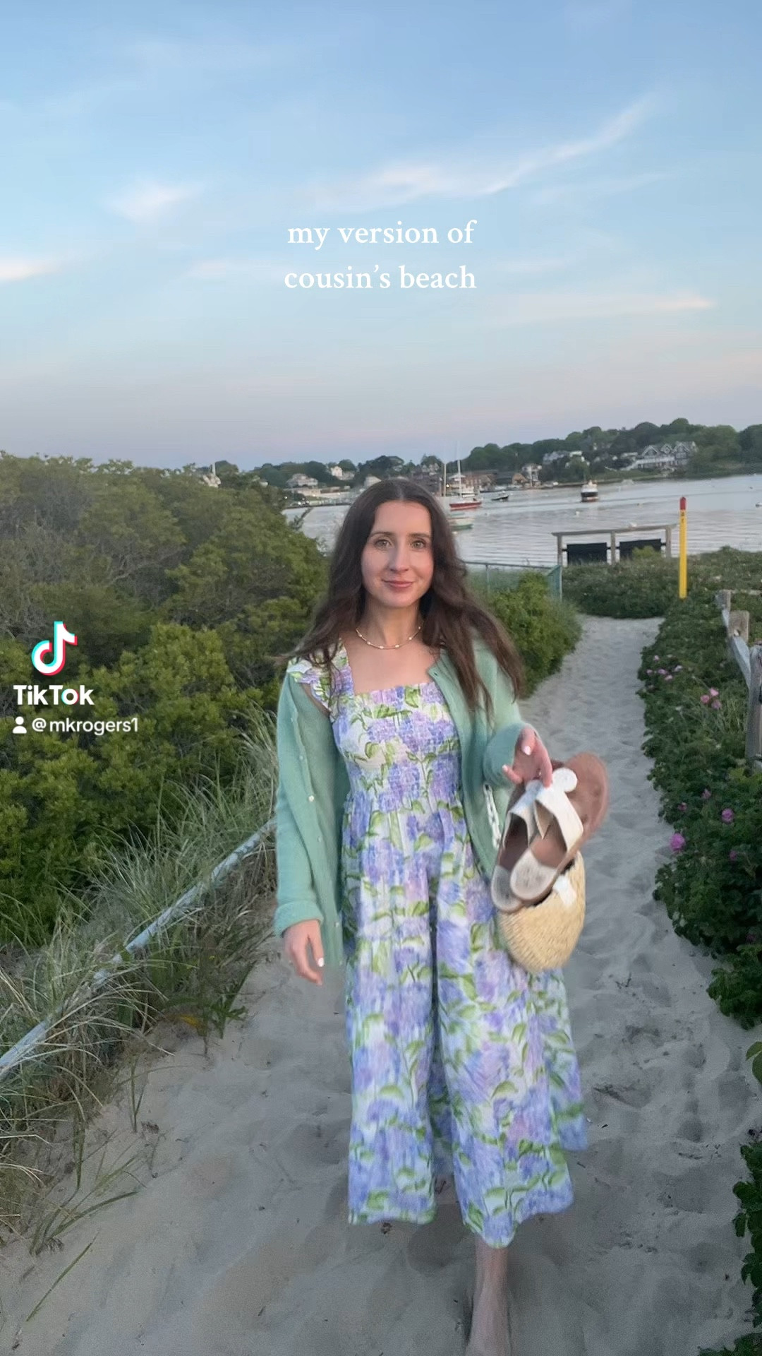 summer in New England is back 🐚🤍🧺 

#LTKSeasonal #LTKtravel #LTKstyletip