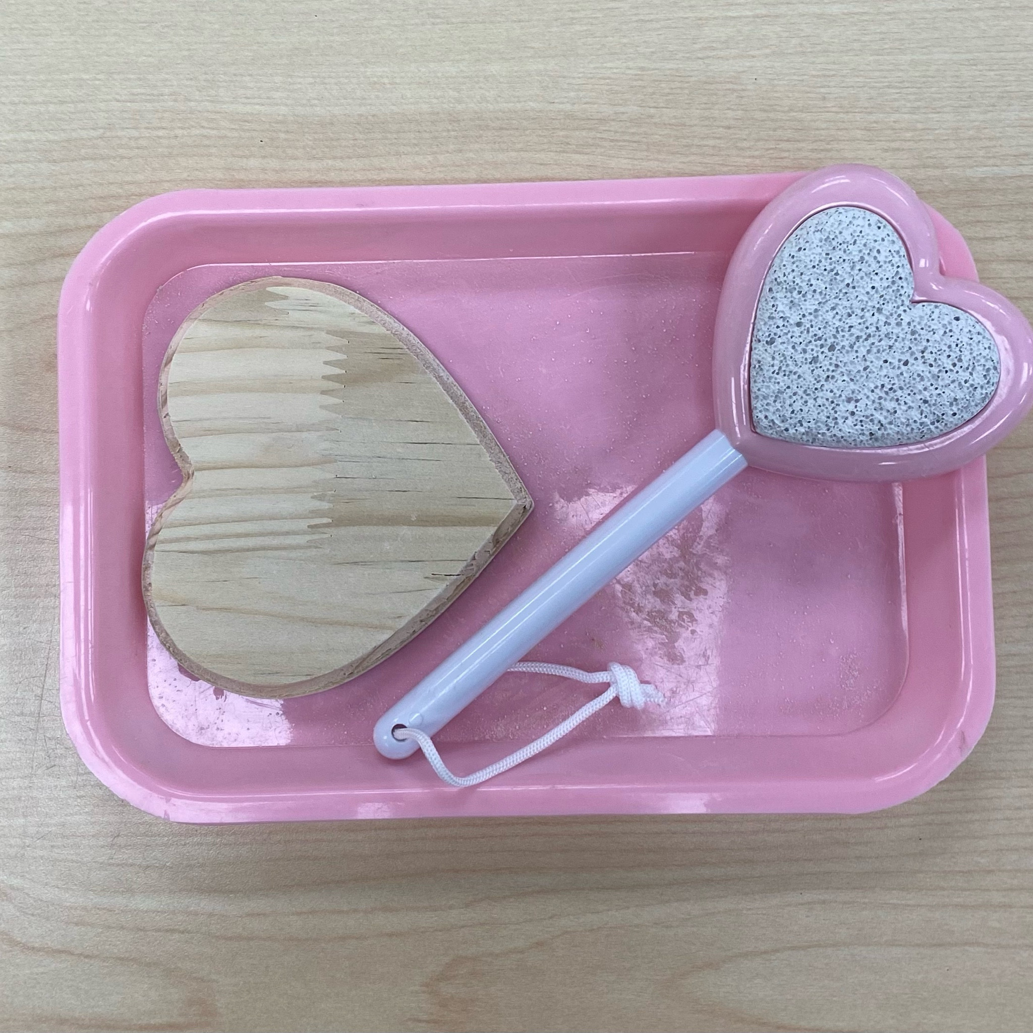 Sanding a Wooden Heart Montessori Activity for Valentine’s Day #montessori #montessoriactivity

#LTKFamily #LTKKids #LTKSeasonal