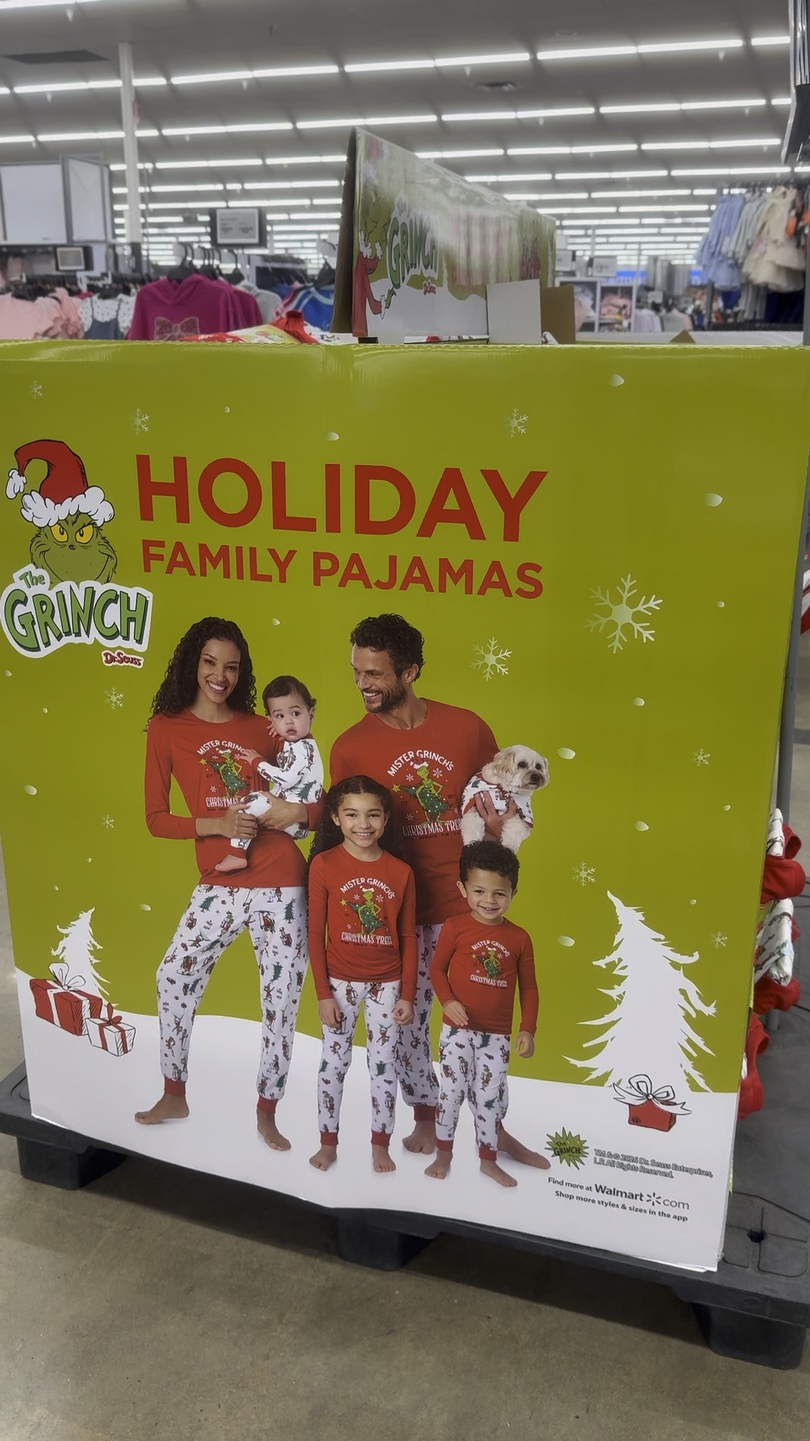 THE GRINCH CHRISTMAS PAJAMAS ARE BACK! 💚🎄😈

BABY, YOU KNOW I HAD TO TELL Y’ALL! 😂😍 The Grinch pajamas are BACK and they are TOO CUTE! If you missed them last year, THIS IS YOUR SIGN!

I already know these are going to go FAST! 🎅🏽💚

🛍️ I LINKED THE GRINCH CHRISTMAS PAJAMAS ON MY LTK! GO SHOP BEFORE THEY’RE GONE!

#GrinchChristmas #ChristmasPajamas #Grinchmas #LTKFinds
