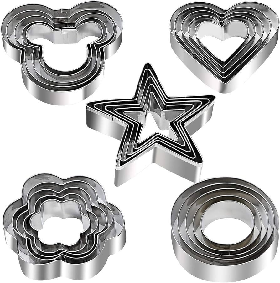 Cookie Cutters Shapes Set, 25pcs Flower,Round,Heart,Star,Mouse Shape Stainless Steel Metal Cookie... | Amazon (US)