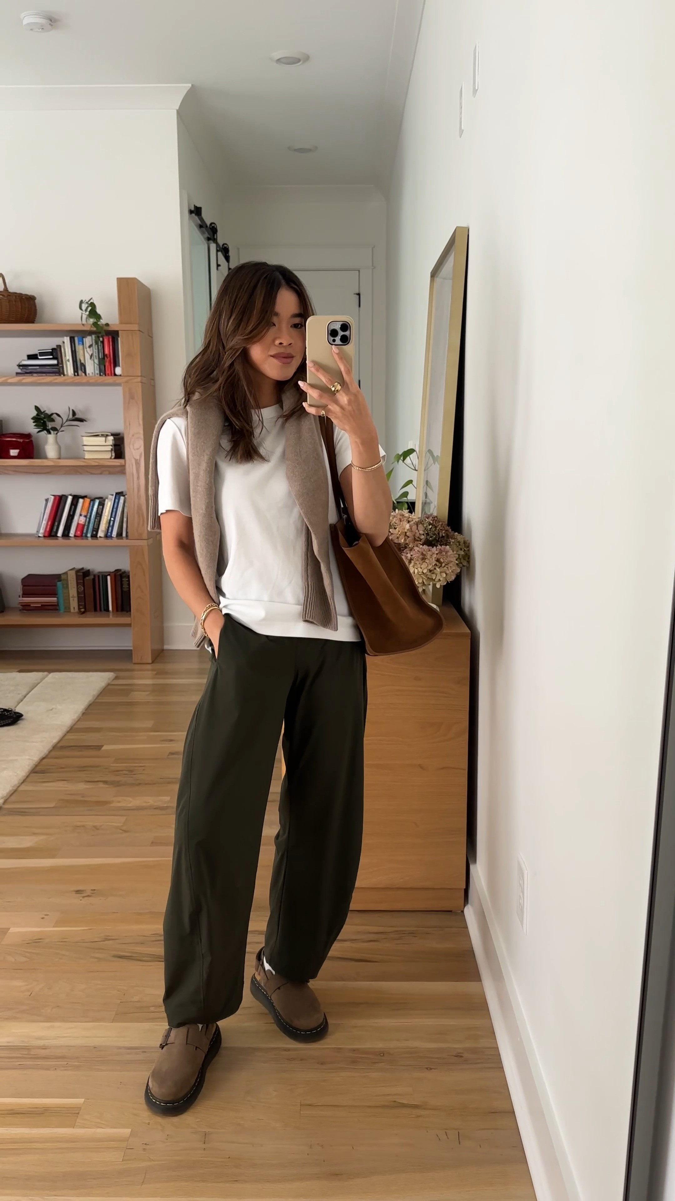 A perfect throw over sweater from @Aritzia. I love a light weight sweater for early fall!

Sizing info: 
-Ruti The On The Loose Work Pants (Size 0 regular in Verdant) 
-Oak&Fort Cotton Relaxed Fit T-Shirt (Size Small in White) 
-Aritzia Essential Cashmere Relic Sweater (Size Small in Heather Nomad Taupe) 

green pants, petite pants, green petite pants, fall pants, summer pants, barrel pants, summer outfit, fall outfit, vacation outfit, travel outfit, best petite pants, petite barrel pants, comfy pants, viral barrel pants, fall style, petite fall style, fall tee, white tee, fall sweater

#LTKootd #LTKSeasonal #LTKPetite