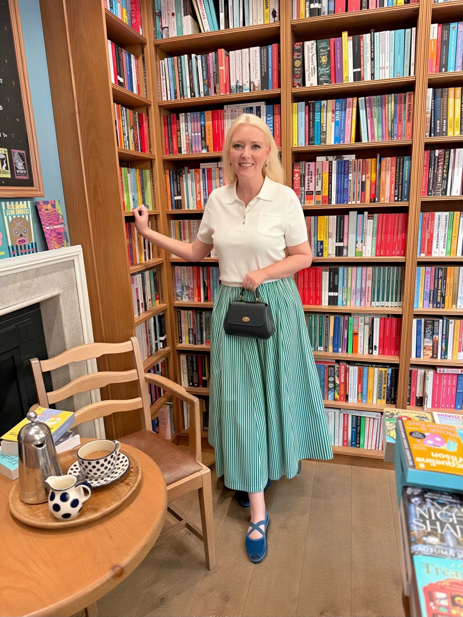 Green, Blue & White - Wimbledon might be over but the fashion vibes continue! 

White Polo Top - Zara

Blue Velvet Chico Espadrilles - Penelope Chilvers (available in other colours including new AW26 arrivals) 

Navy Mini Holly Top Handle Bag - Tusting (not on LTK but I’ve added similar styles)

Green & White Stripe Skirt - Boden (bought earlier in the year on sale, see similar styles)

Make-up - YSL Beauty 

#LTKbag #LTKshoes #LTKstyletip

#LTKuk #LTKsummer #LTKeurope