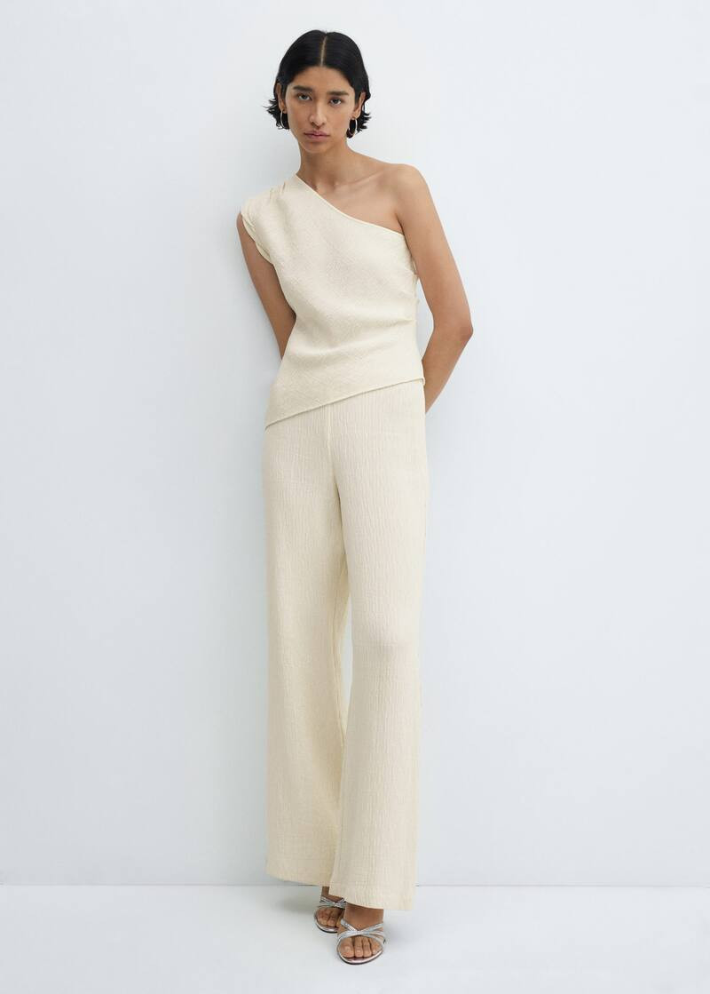 Search: Asymmetrical textured top (4) | Mango USA | MANGO (US)