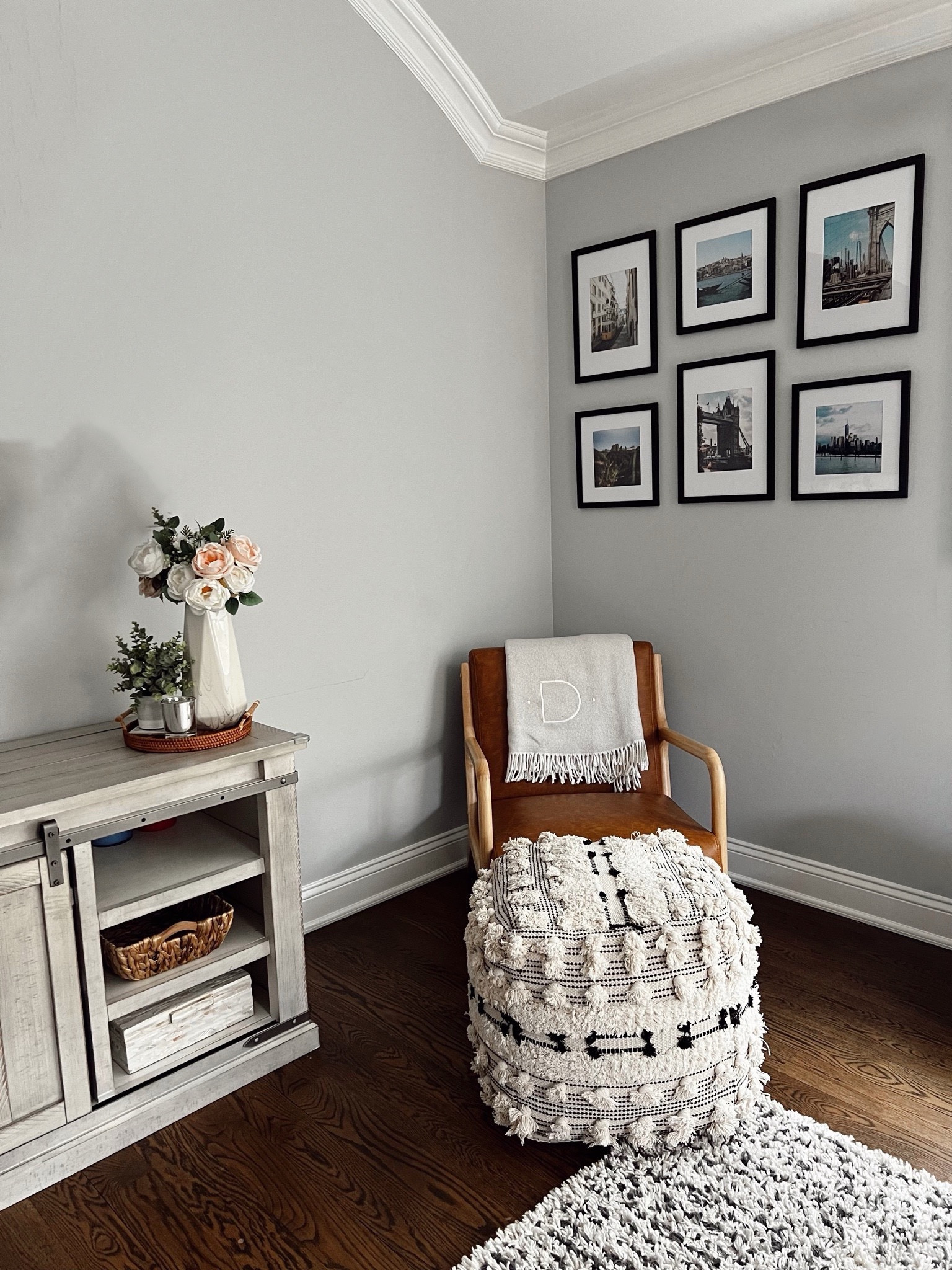 Cozy little corners 


Wayfair sale, home decor 

#LTKSaleAlert #LTKHome #LTKFallSale