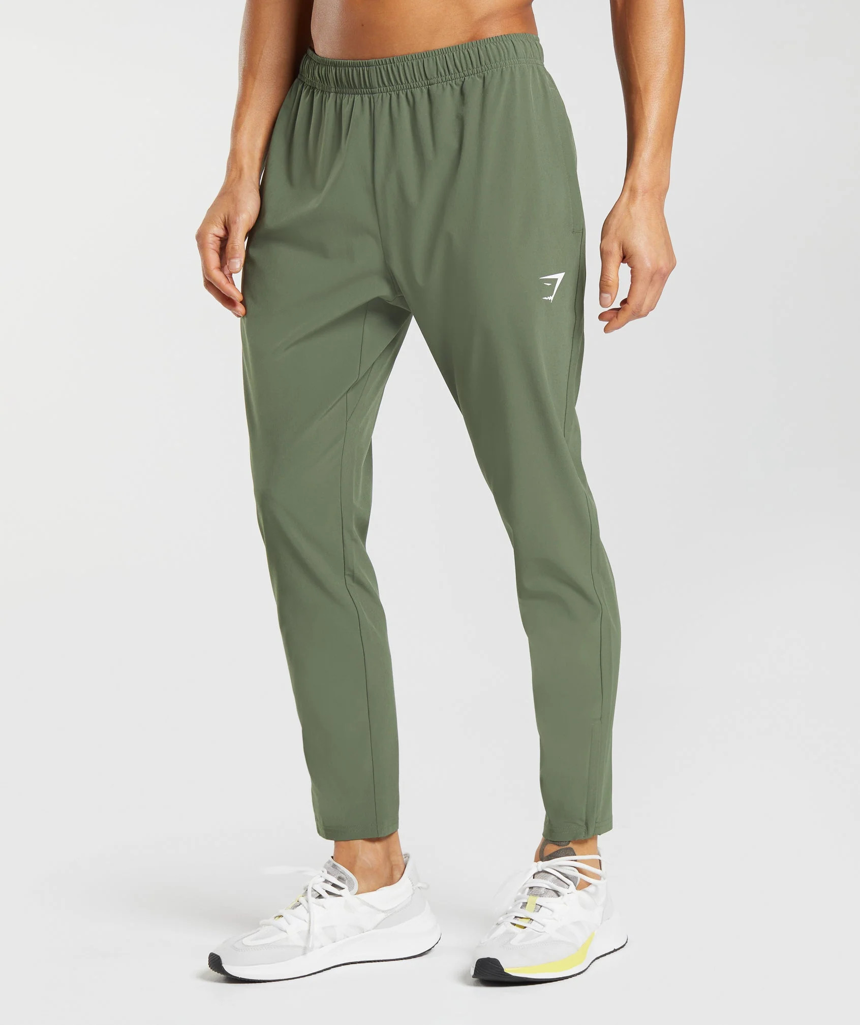 Gymshark Arrival Woven Joggers - Core Olive | Gymshark US