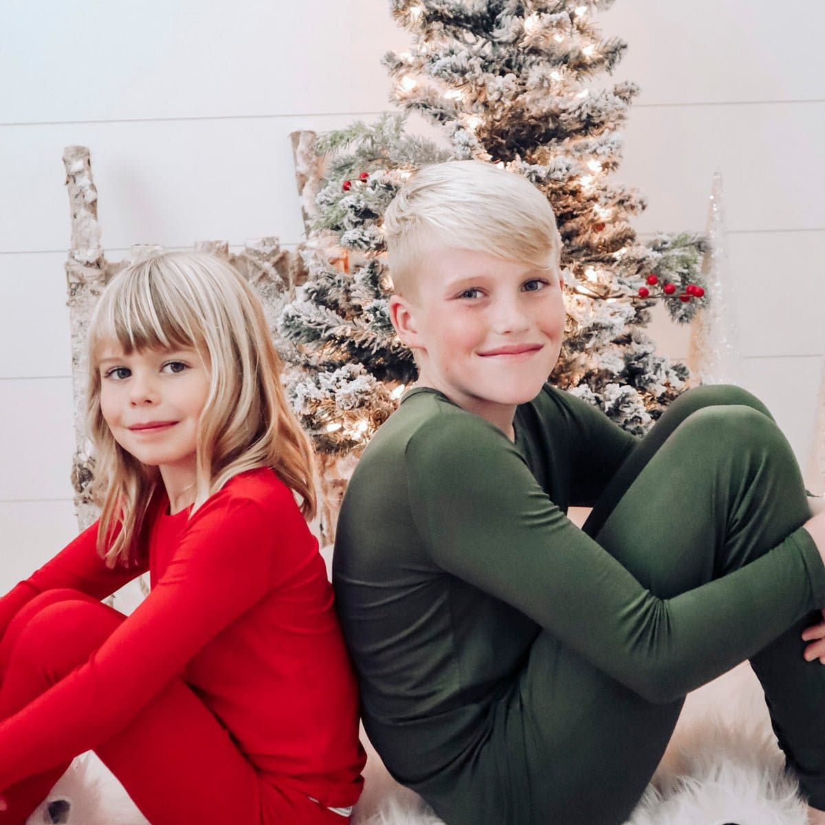 Winterberry Red Kids Bamboo Pajamas | Bellabu Bear