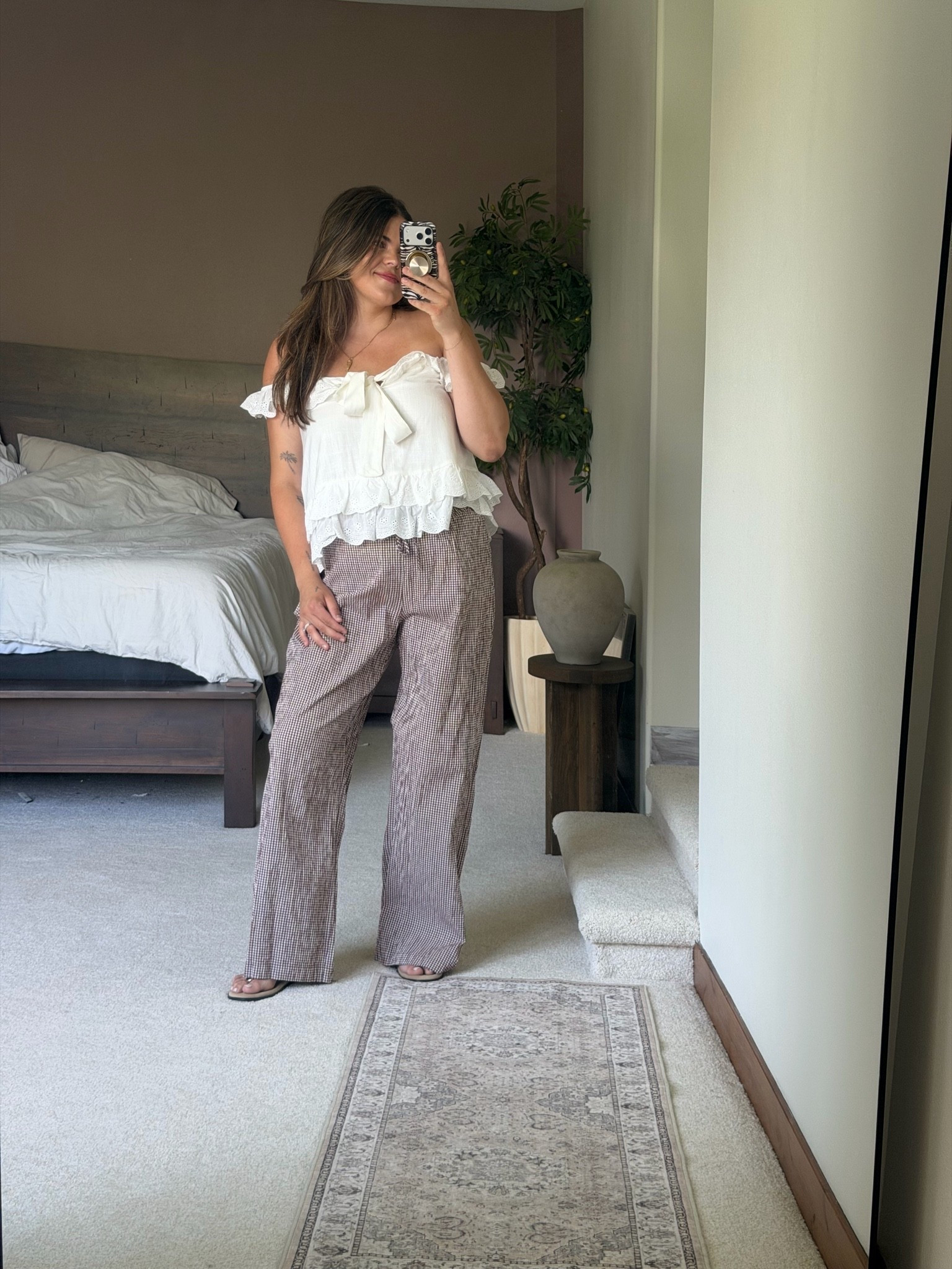 Summer 2026 outfit from Target - flowy white top from Amazon 
Large in top
Xl in bottom but fit loose

Midsize, size 12, size 14, mom style, curvy outfit, vacation, teacher outfit