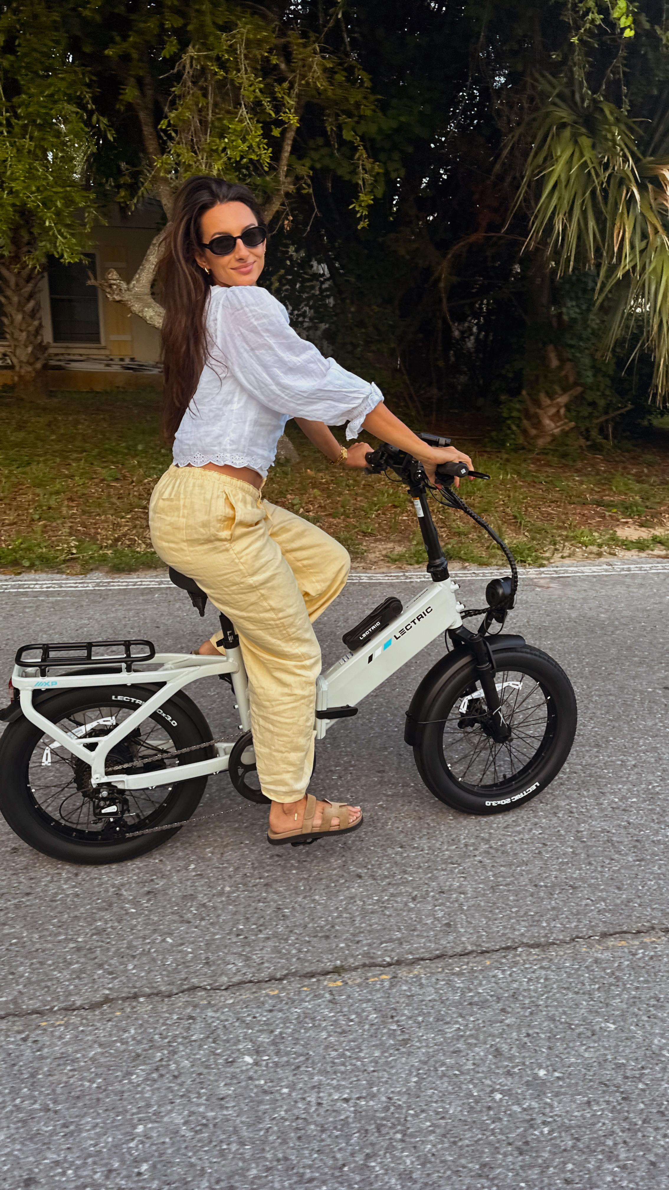 y’all mind if I a look while riding a bike ?!

#LTKActive