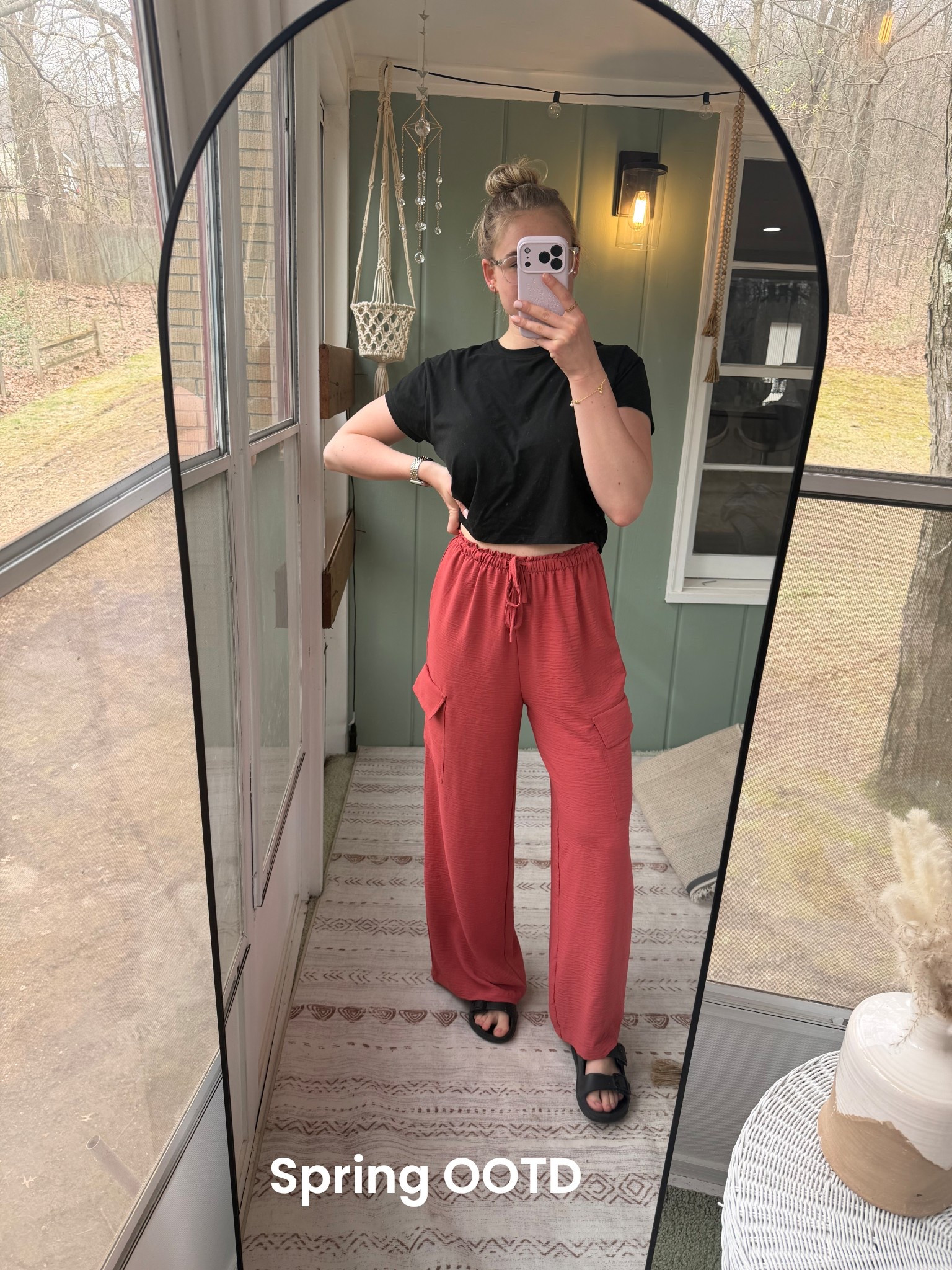 Spring outfit! Comfy lightweight cargo pants with pockets and adjustable waist + cropped comfort t-shirt ! 

#LTKMidsize #LTKgrwm