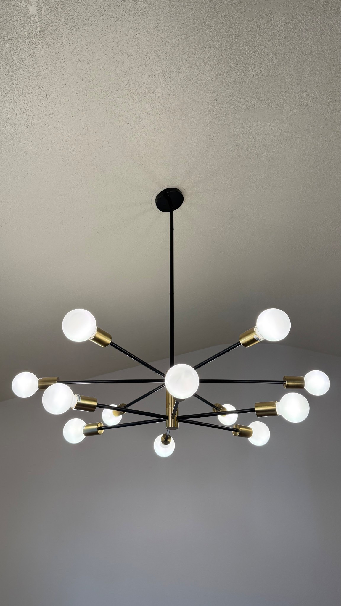 Way Day Lighting 🤍 Modern Chandelier

Such a good Way Day find 🤍 This light completely elevates a space and gives that modern, high-end look without the price tag.

@Wayfair 

#LTKSaleAlert #LTKU #LTKHome