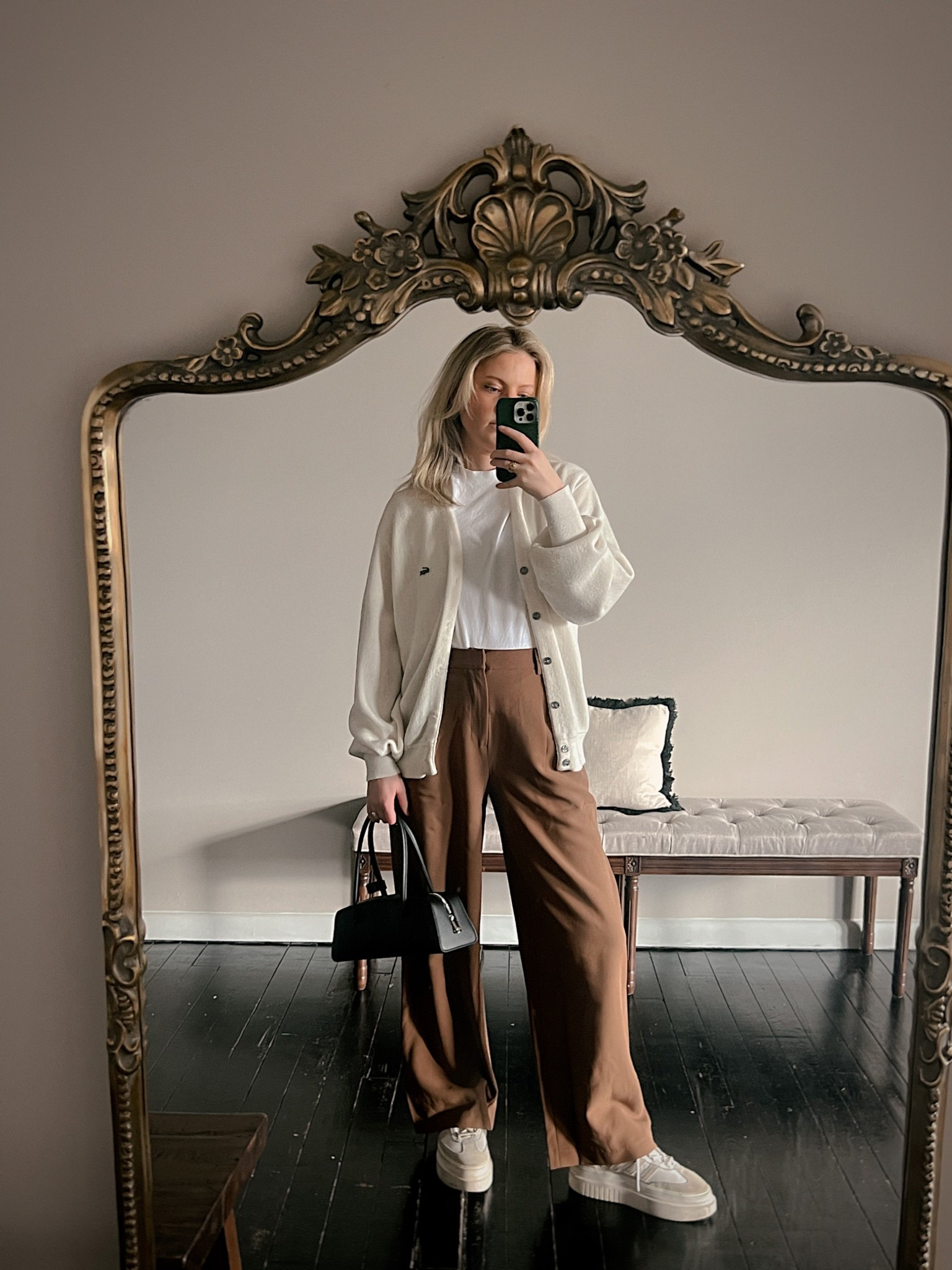 Casual ootd, work outfit, office outfits ideas, spring fashion, capsule wardrobe, trouser pants

#LTKFindsUnder100 #LTKWorkwear #LTKStyleTip