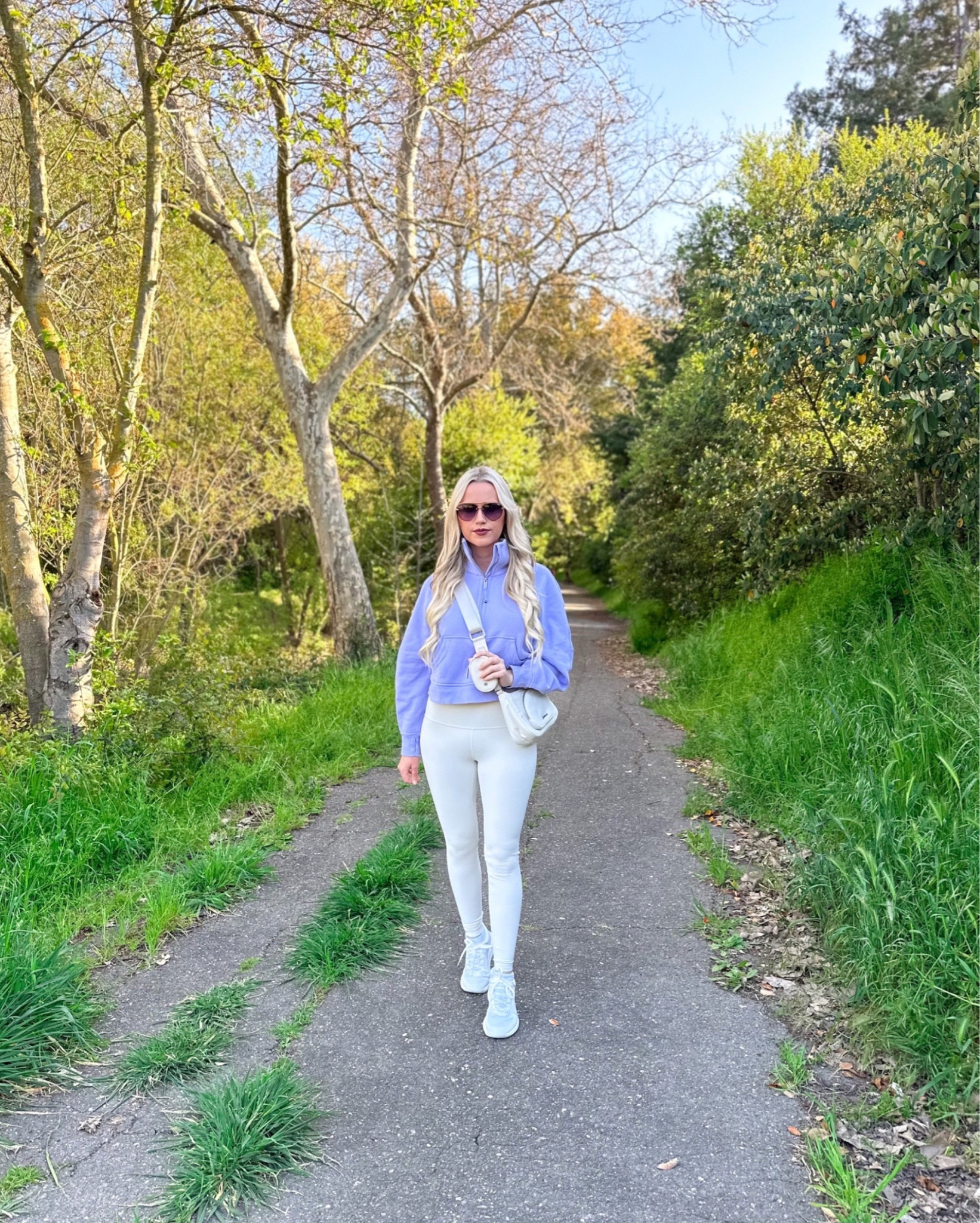 Hoodie: Lilac Smoke, XS/S
Leggings: Bone, 4
Bag: White Opal, 4
Sneakers: White, 9.5

Athleisure | Cropped Sweatshirt | Half-Zip | Leggings

#LTKfit