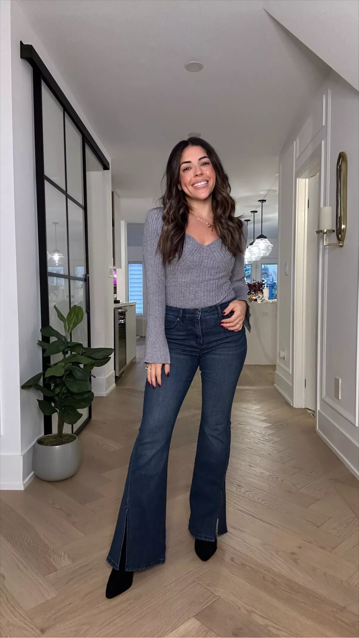 Sofia Jeans by Sofia Vergara Women’s Melisa Flare Jeans with Seamed Waist