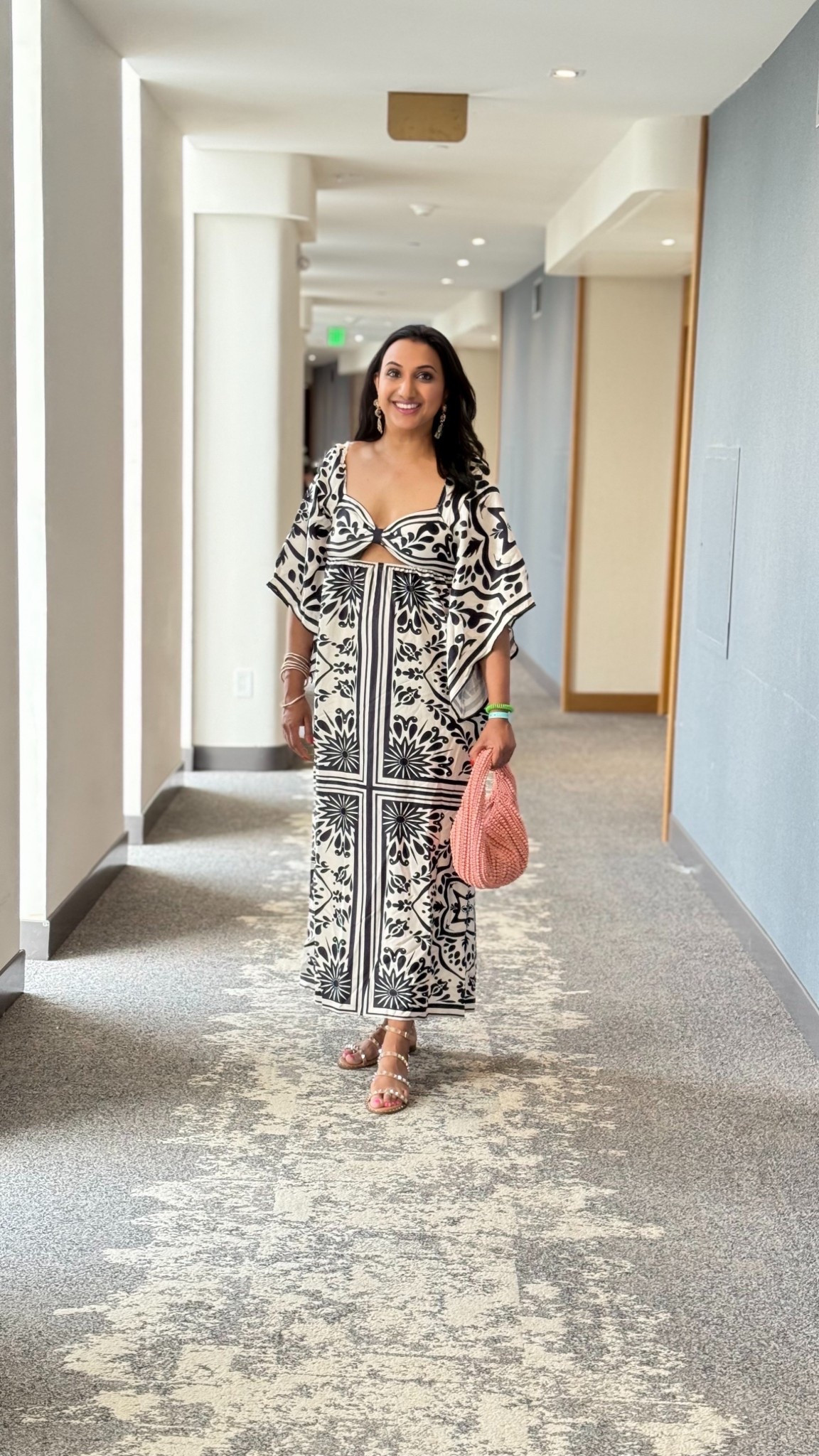 ✨☀️ This flowy print dress is perfect for breezy dinners, warm-weather getaways, and effortless vacation style. Linking the full look for your next trip.
#resortwear #LTKresort #vacationstyle #resortstyle #LTKtravel

#LTKootd #LTKTall #LTKTravel