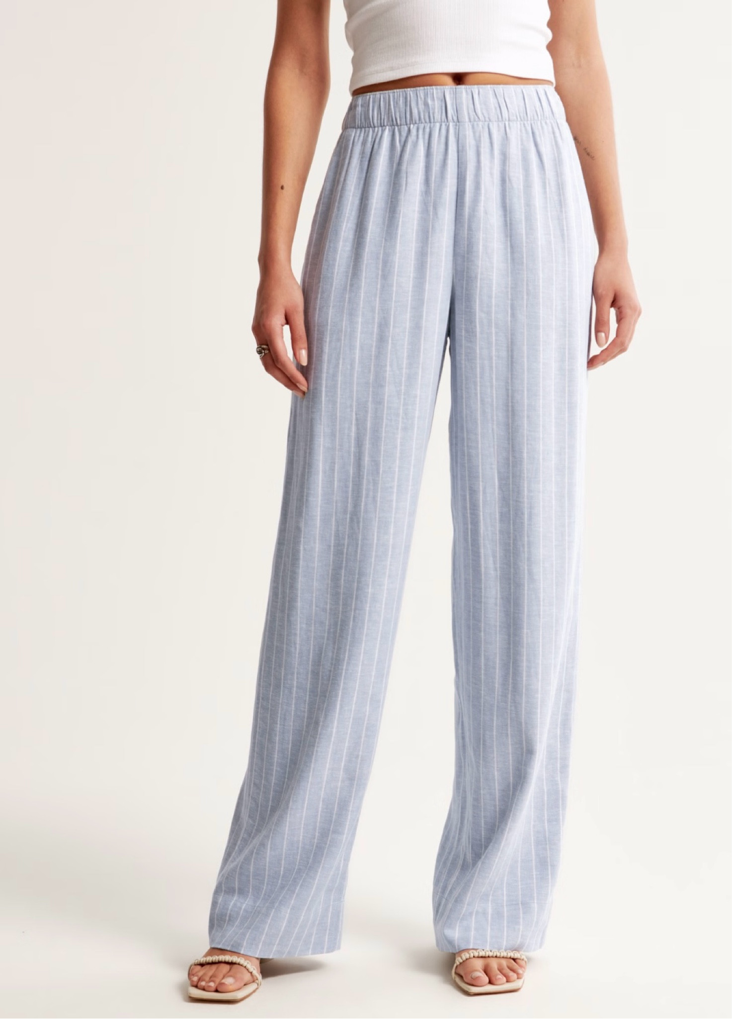Linen blend pants

#LTKFindsUnder100 #LTKSeasonal #LTKSaleAlert