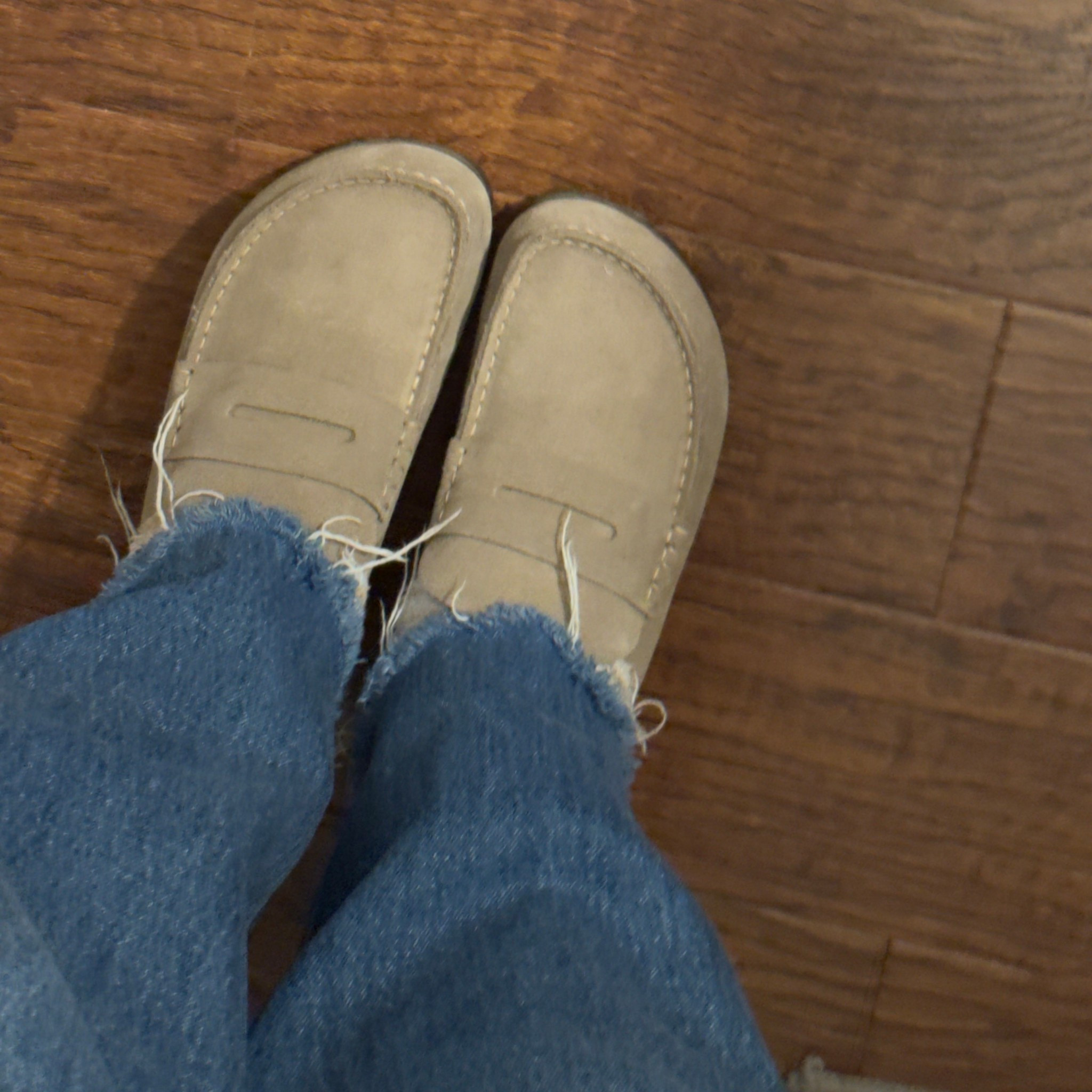 Birkenstock Naples 

#LTKStyleTip #LTKSeasonal