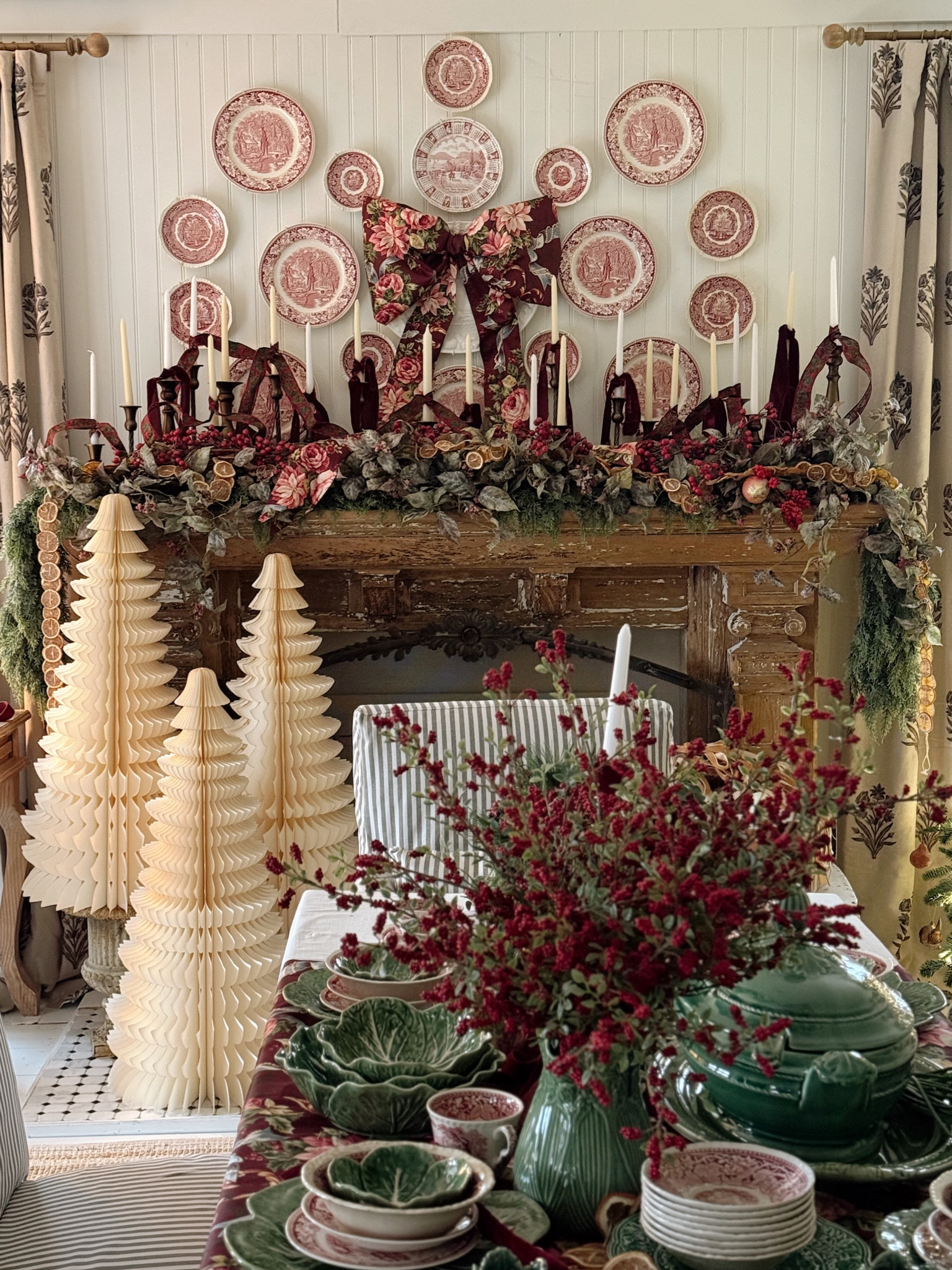 Cozy Christmas dinner 🫶🏼🎀

#LTKHome #LTKHoliday #LTKSeasonal