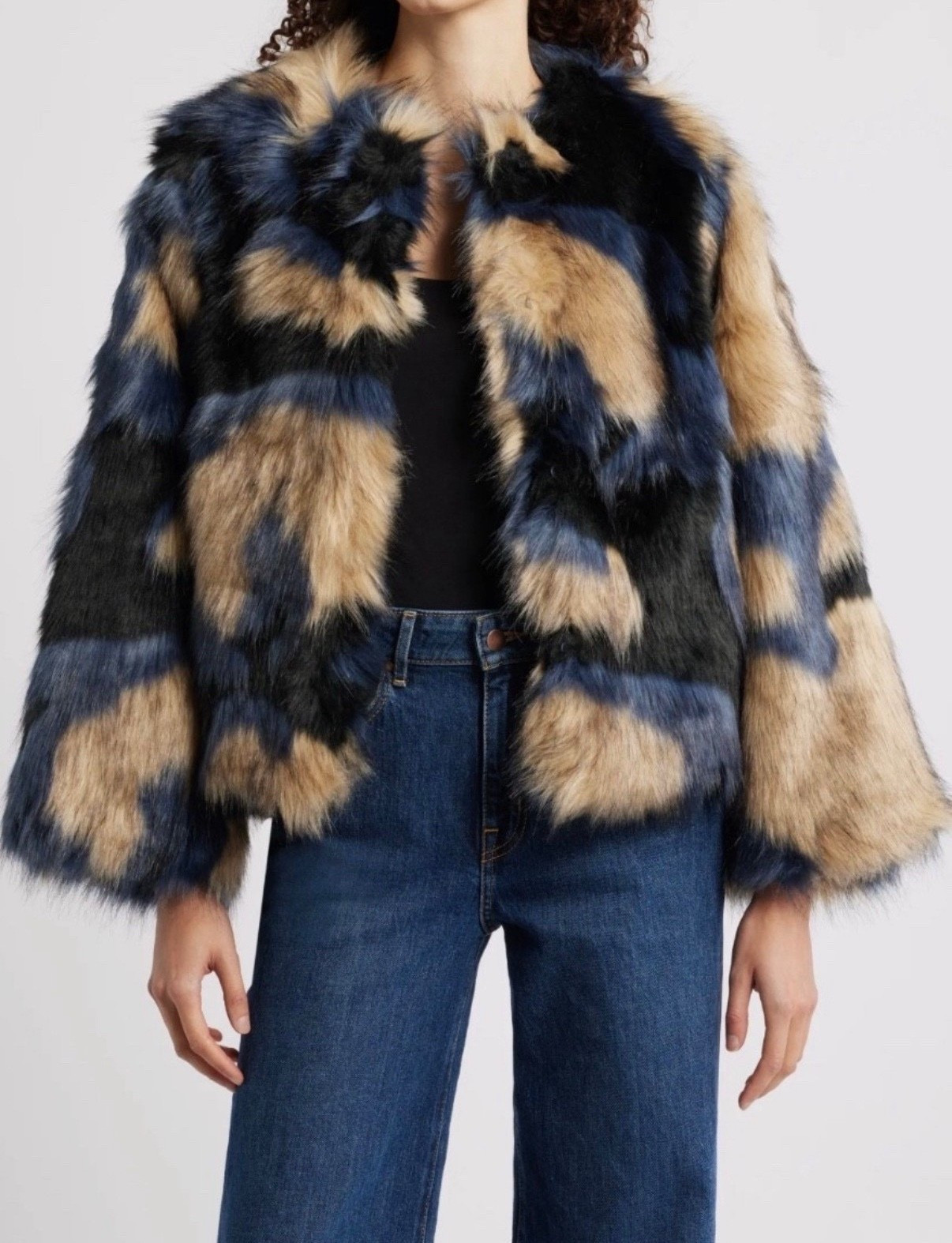Faux fur jacket
Jeans 
Fall outfit
Winter outfit 
Ski

#LTKSeasonal #LTKStyleTip