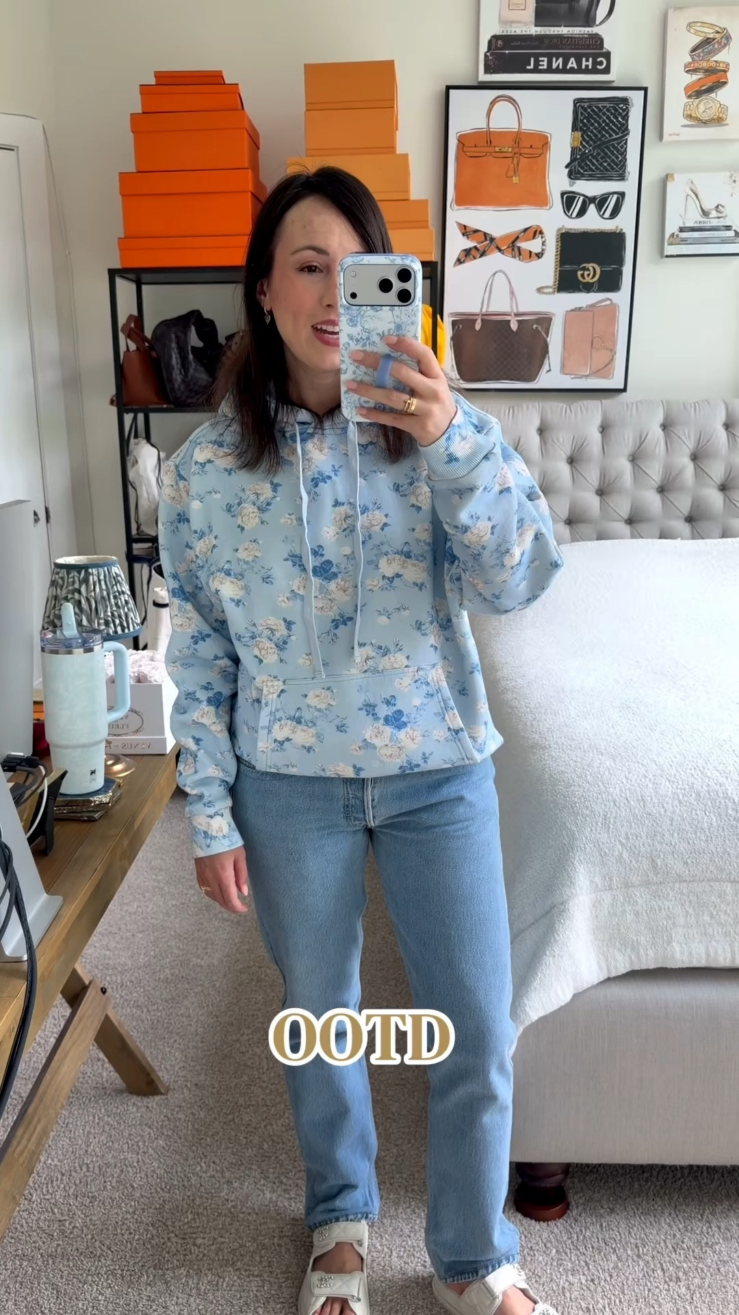 The cutest Loveshackfancy hoodie for spring with matching phone case!



#LTKSeasonal #LTKootd