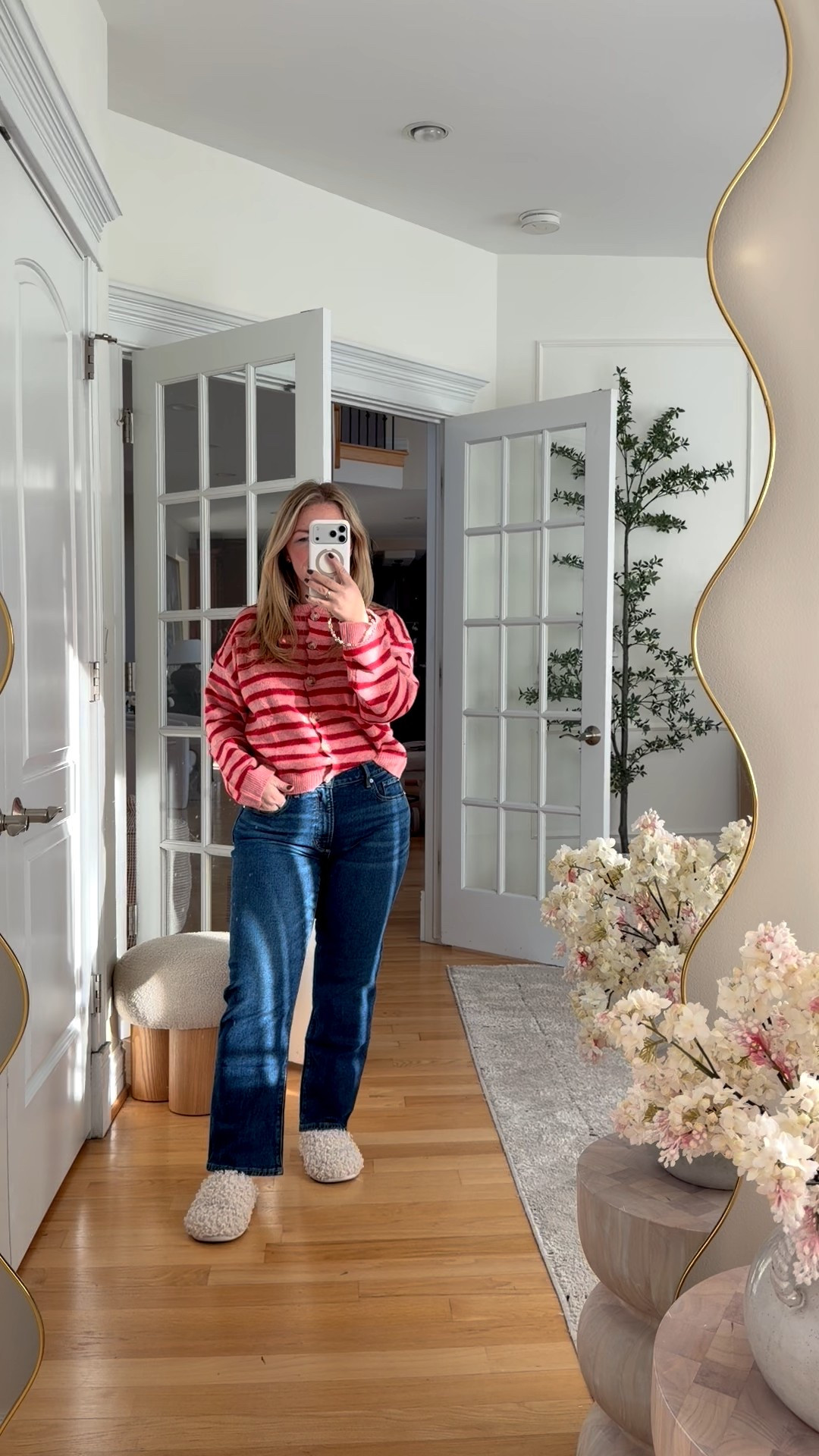 Love my new cardigan from Amazon! Wearing size small and size 8 in jeans. 

#LTKstorytime #LTKPetite #LTKootd