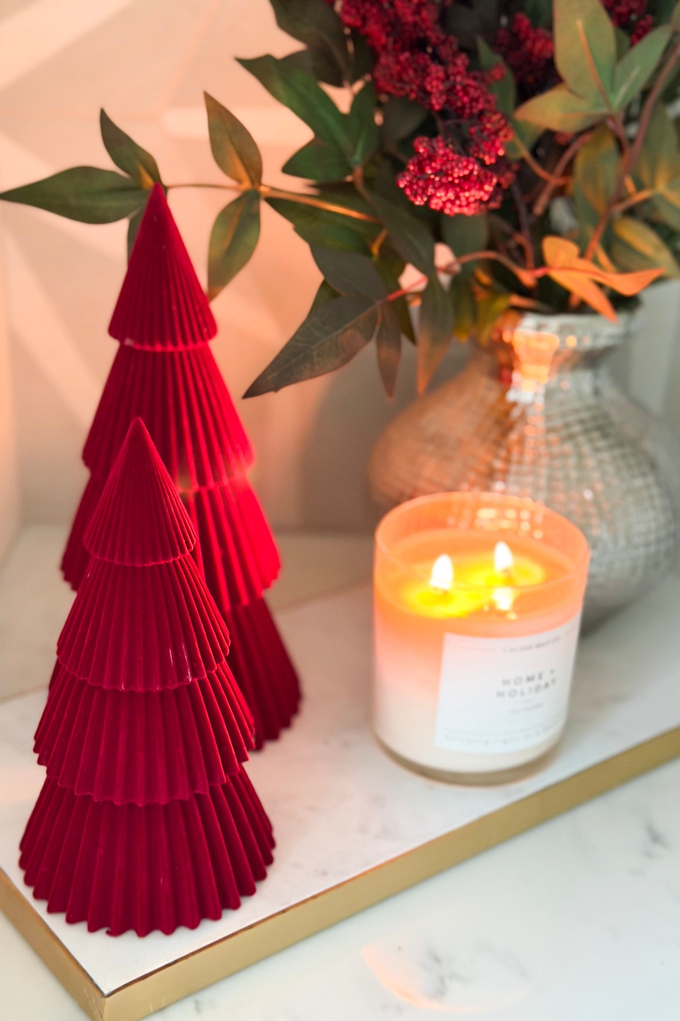 These velvet Christmas trees add the perfect pop of color to any space!

Holiday, holiday home, holiday home decor, Christmas, Christmas trees, Christmas decor, burgundy decor, burgundy Christmas decor, candle, Christmas candle, marble tray, neutral home

#LTKSeasonal #LTKHome #LTKHoliday