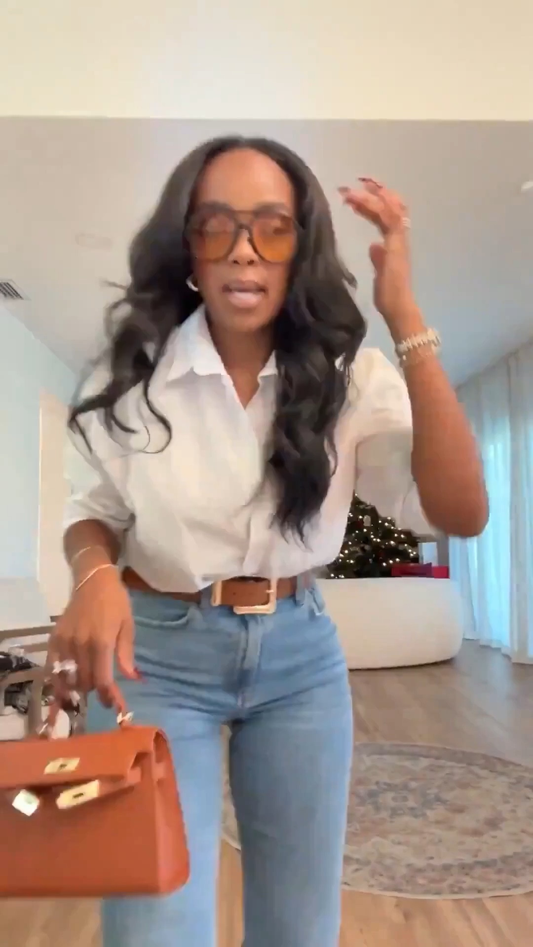 Scroll to shop this timeless denim outfit featuring a crisp white button-down styled with light wash flare jeans, a statement belt, and classic accessories for an effortlessly polished everyday look. The structured shirt balances perfectly with the flattering denim silhouette for a chic, put-together outfit.

Perfect for casual office days, lunch dates, travel outfits, or elevated everyday style.

5'4" | 138 lbs | 34D bust | 27" waist | 40" hips

#LTKSpringSale 

Follow my LTK @kirasfashionfinds on the @shop.LTK app to view this post and get my exclusive app-only content!

#liketkit #LTKvlog #LTKootd #LTKdayinmylife #LTKgrwm #LTKootd
@shop.ltk
https://liketk.it/63Xl6