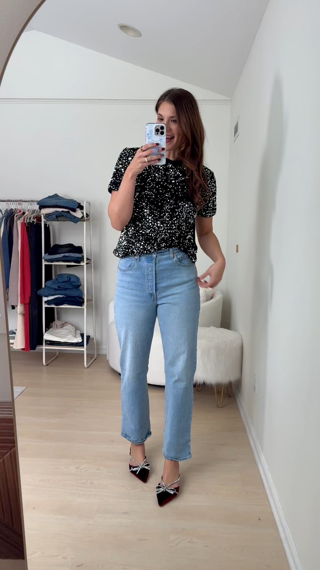 Tell me this top isn’t PERFECT for New Year’s Eve!!! It is a velvet top with sequins so it isn’t as scratchy. 

Sequin top, Holiday party, New Year’s Eve, bow heel, bow kitten heels, long length jeans, short sleeve t-shirt, Stang and Co


#LTKTall #LTKSeasonal #LTKHoliday