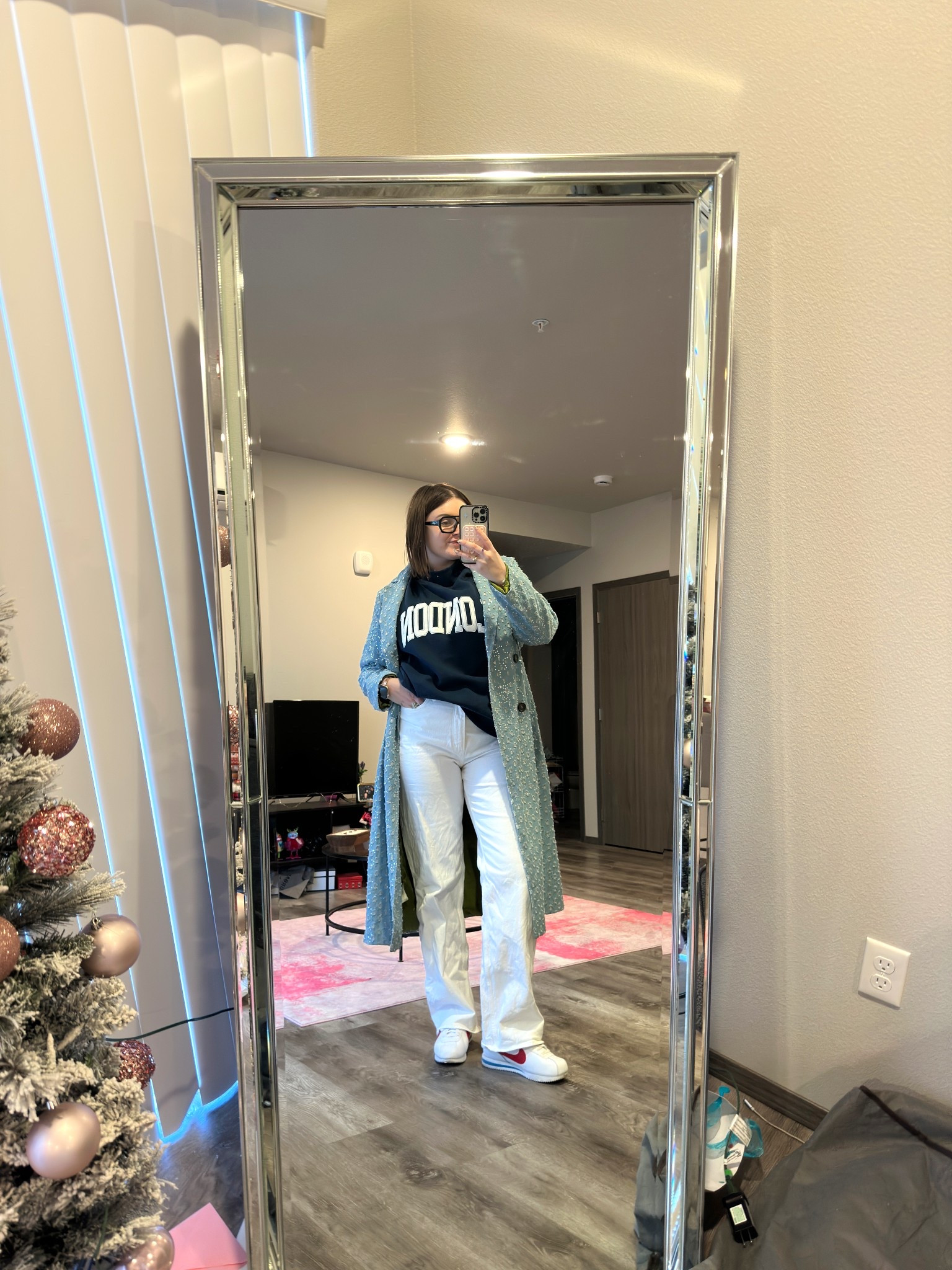Cozy and comfy outfit of the day! Loving this graphic sweatshirt from earlier this month 🥰

I’m wearing a L coat and sweatshirt, size 31L jeans and size 9 sneakers

#LTKWorkwear #LTKootd #LTKFindsUnder100