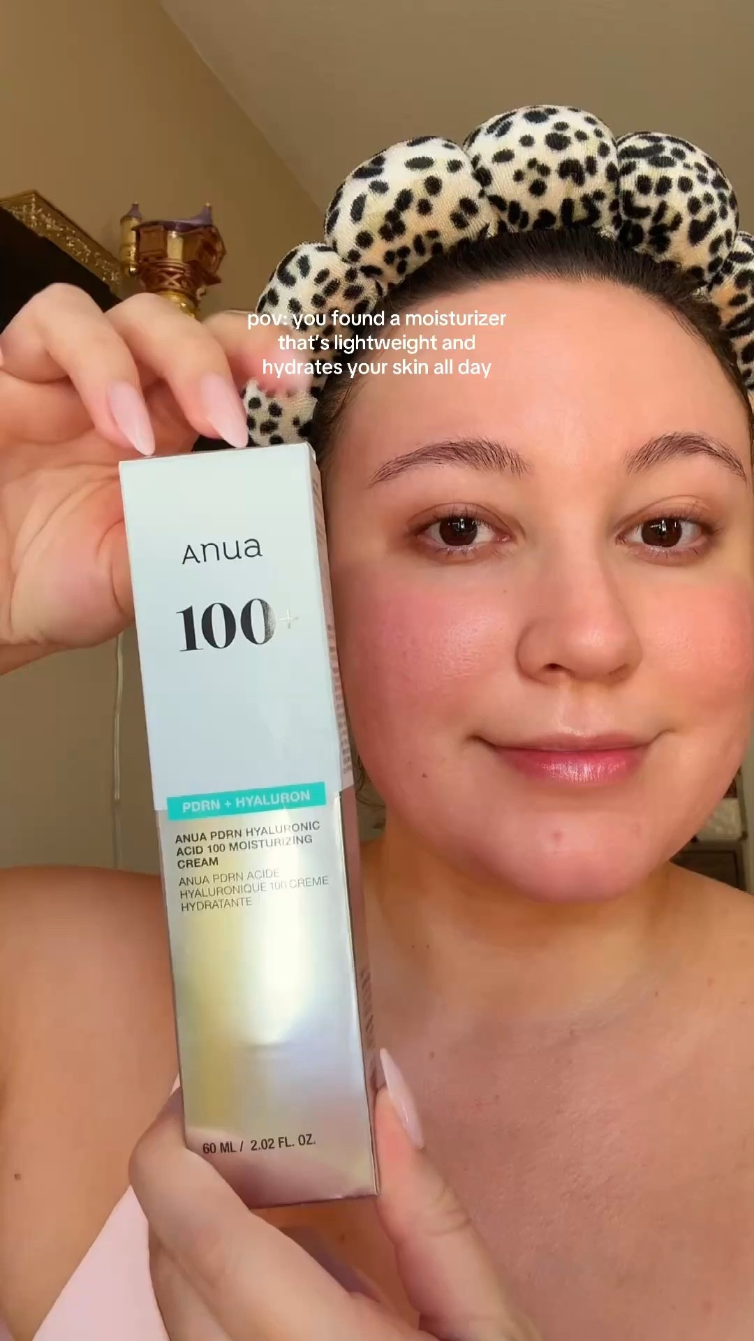 pov: you found a moisturizer that’s lightweight and hydrates your skin all day 🫧🫶🏻✨

#skincare #glassskin #anua #koreanskincare #ultafinds

#LTKBeauty #LTKselfcare