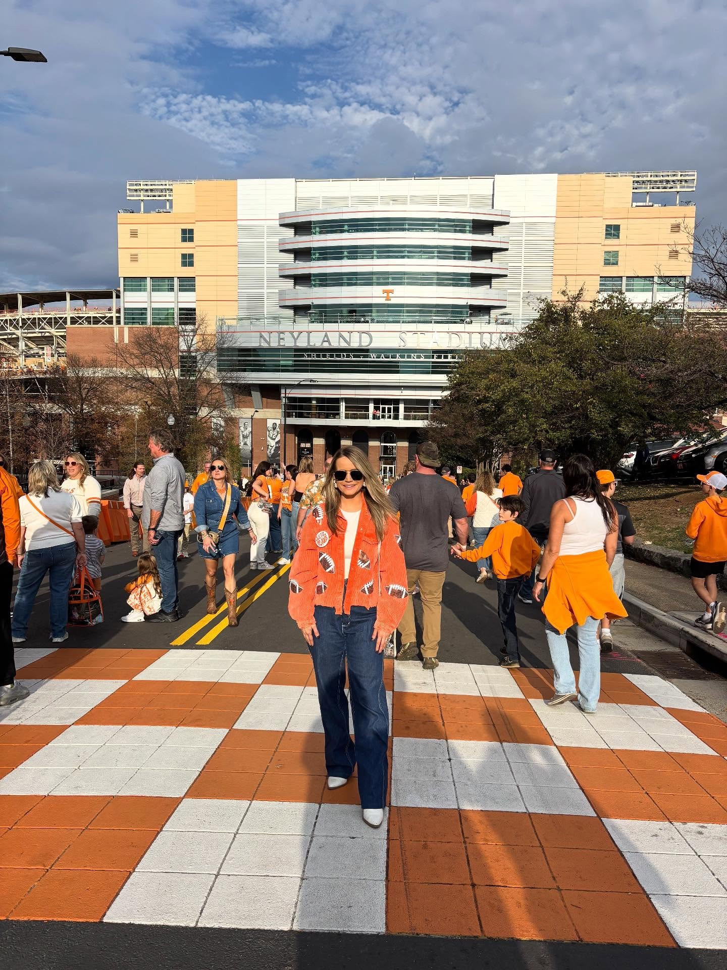 Best way to spend a Saturday! Such a beautiful night on Rocky Top! 🧡✨🏈
