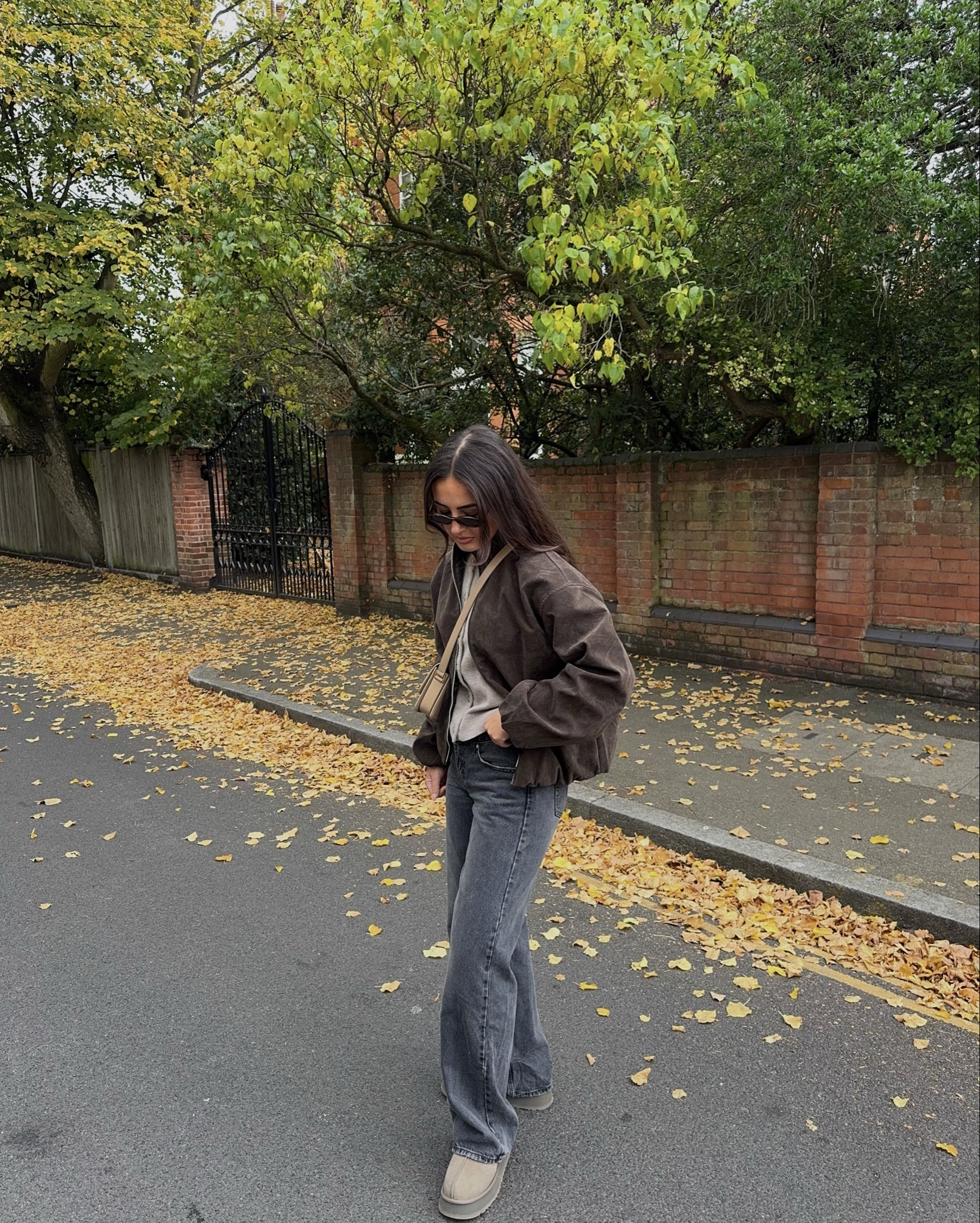 OOTD 🤎 I’m wearing a size S in the bomber jacket!

Autumn outfits, wide leg jeans, low rise jeans, Levi’s, bomber jacket, brown jacket, autumn jacket, winter jacket, Uggs, Ugg tazz

#LTKautumn #LTKwinter #LTKuk