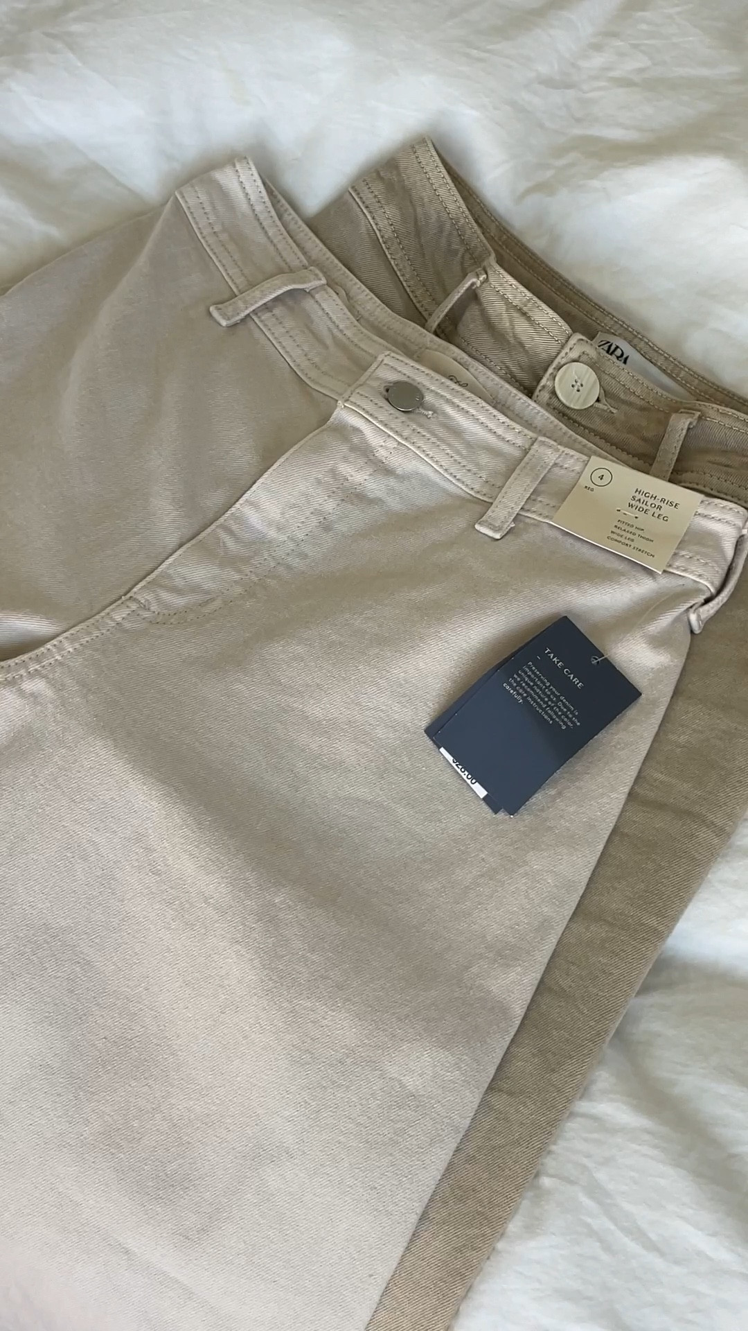$50 Zara pants vs. $28 Target pants

Wide leg pants, affordable fashion, sailor pants, marine straight pantss