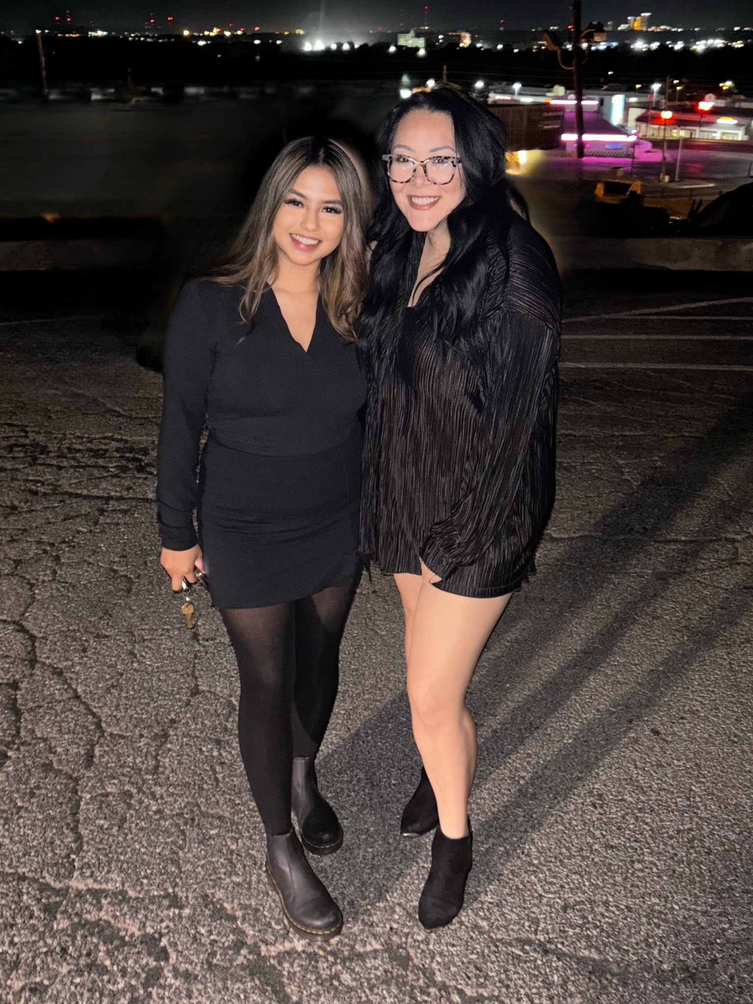 It’s so comfy and lightweight , comes in multiple colors and there is an option to choose pants 👏🏼

#LTKSaleAlert #LTKStyleTip #LTKFindsUnder50