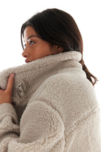 Teddy Fleece Jacket - Light beige - Ladies | H&M US | H&M (US + CA)