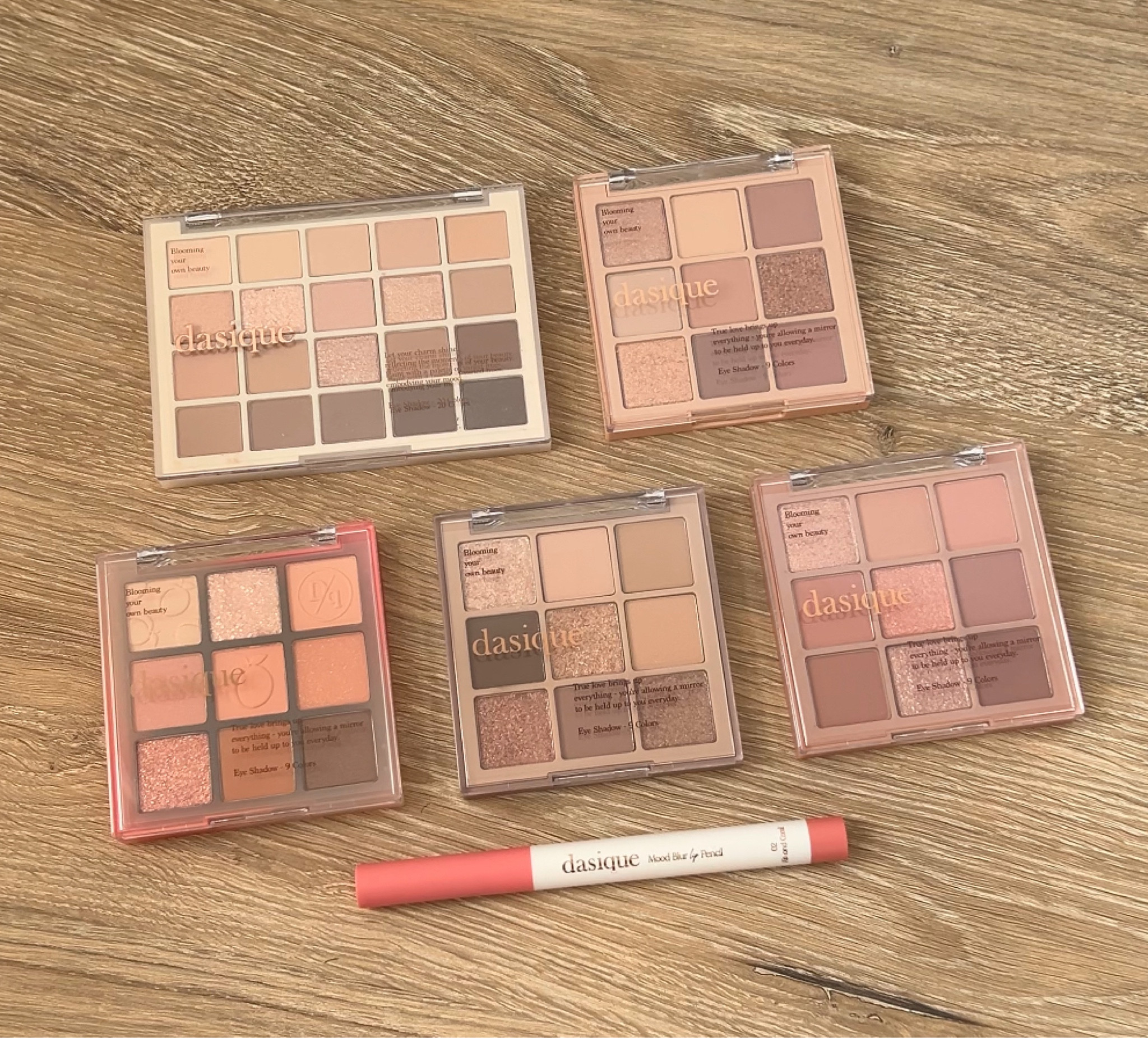 Dasique eyeshadow palettes

#LTKFindsUnder50 #LTKGiftGuide #LTKBeauty