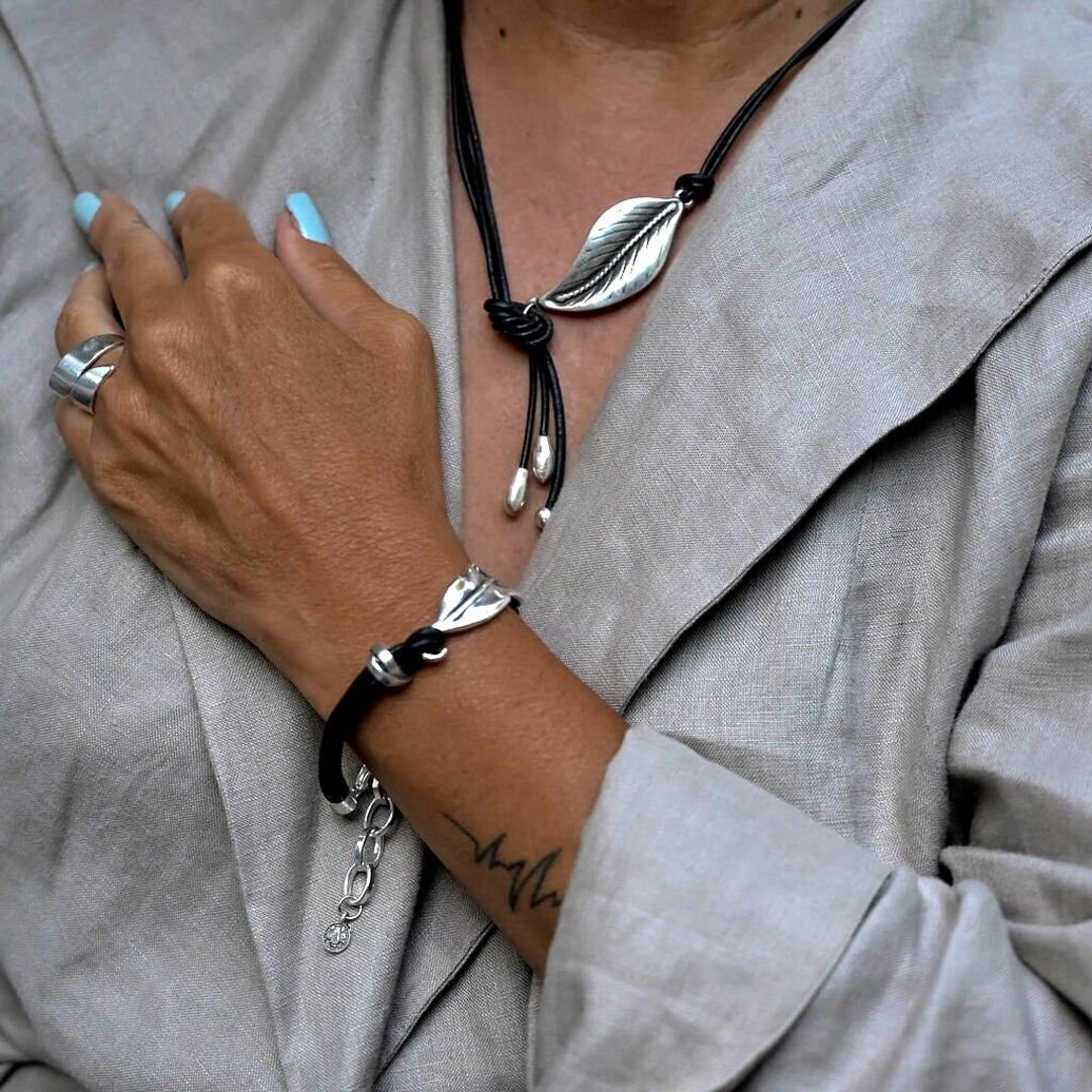 Unode50 Style Silver Leaf Necklace, Bracelet and Ring Set, Chunky Leaf-shaped Jewels - Etsy | Etsy (US)